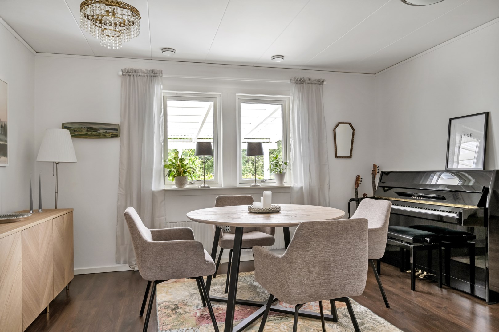 Bostadsbild från Slöjmolnsvägen 7, Såld i Storvreta, Uppsala