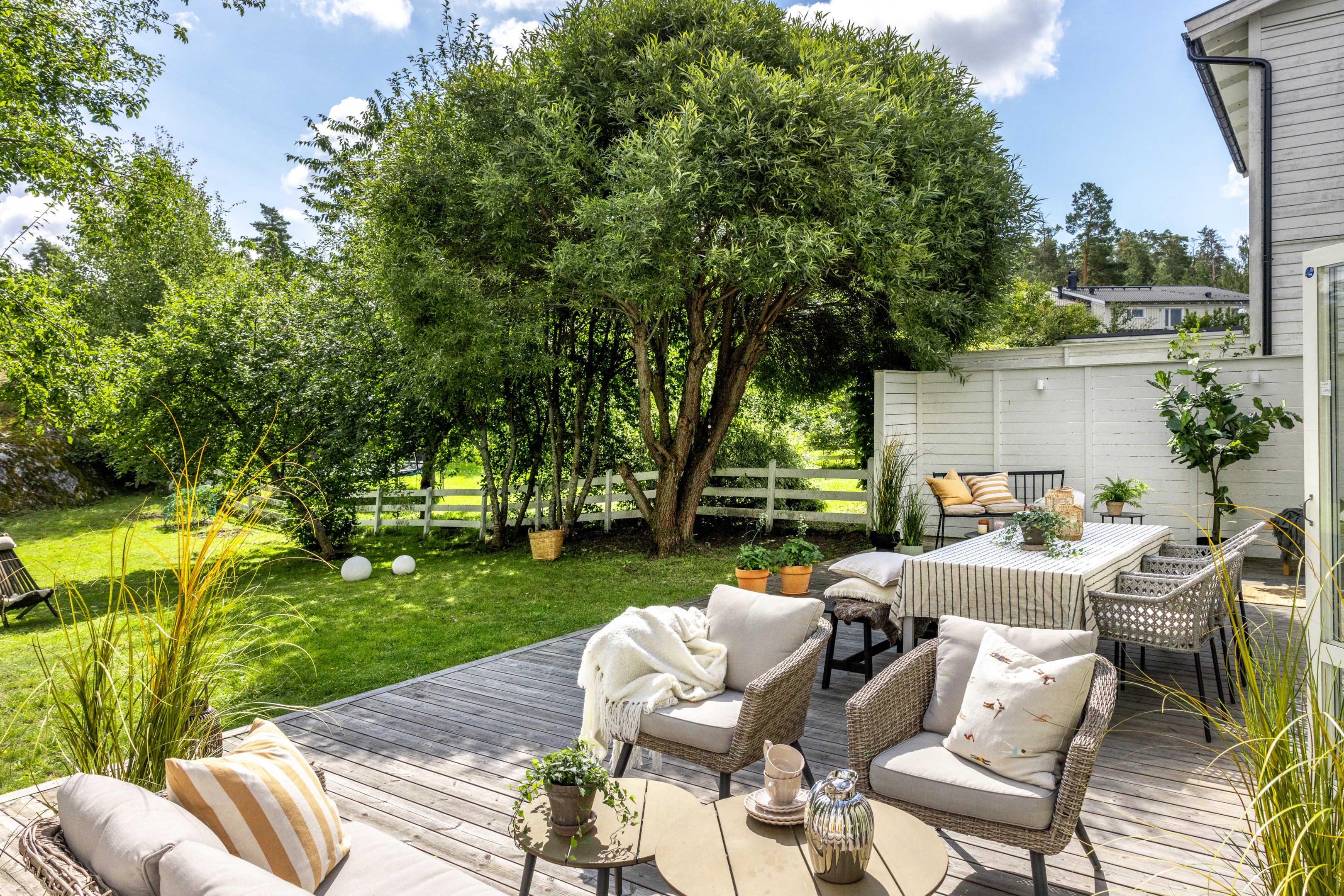 Bostadsbild från Kvarndammsringen 53, Såld i Charlottendal, Värmdö