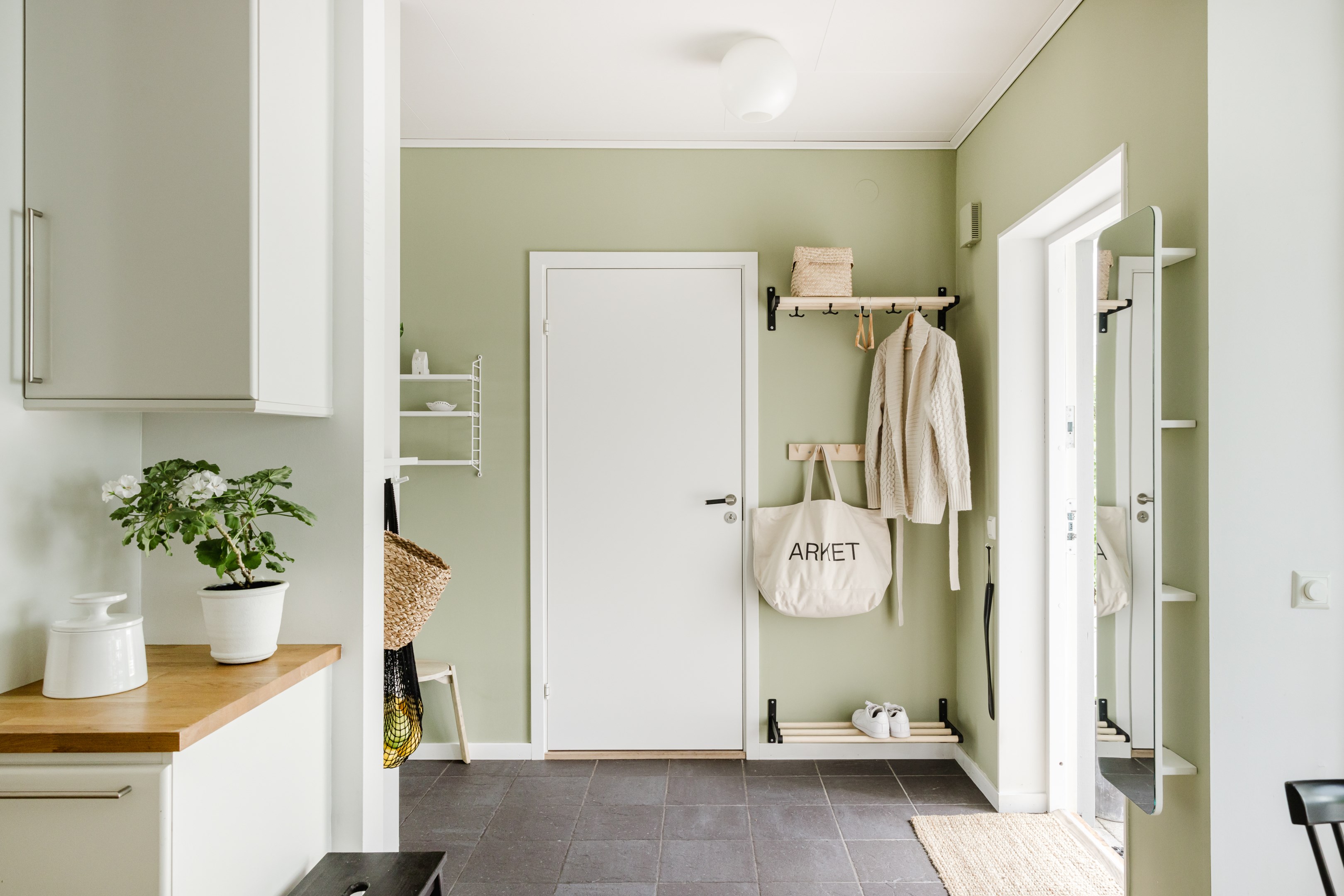 Bostadsbild från Kvarndammsringen 53, Såld i Charlottendal, Värmdö