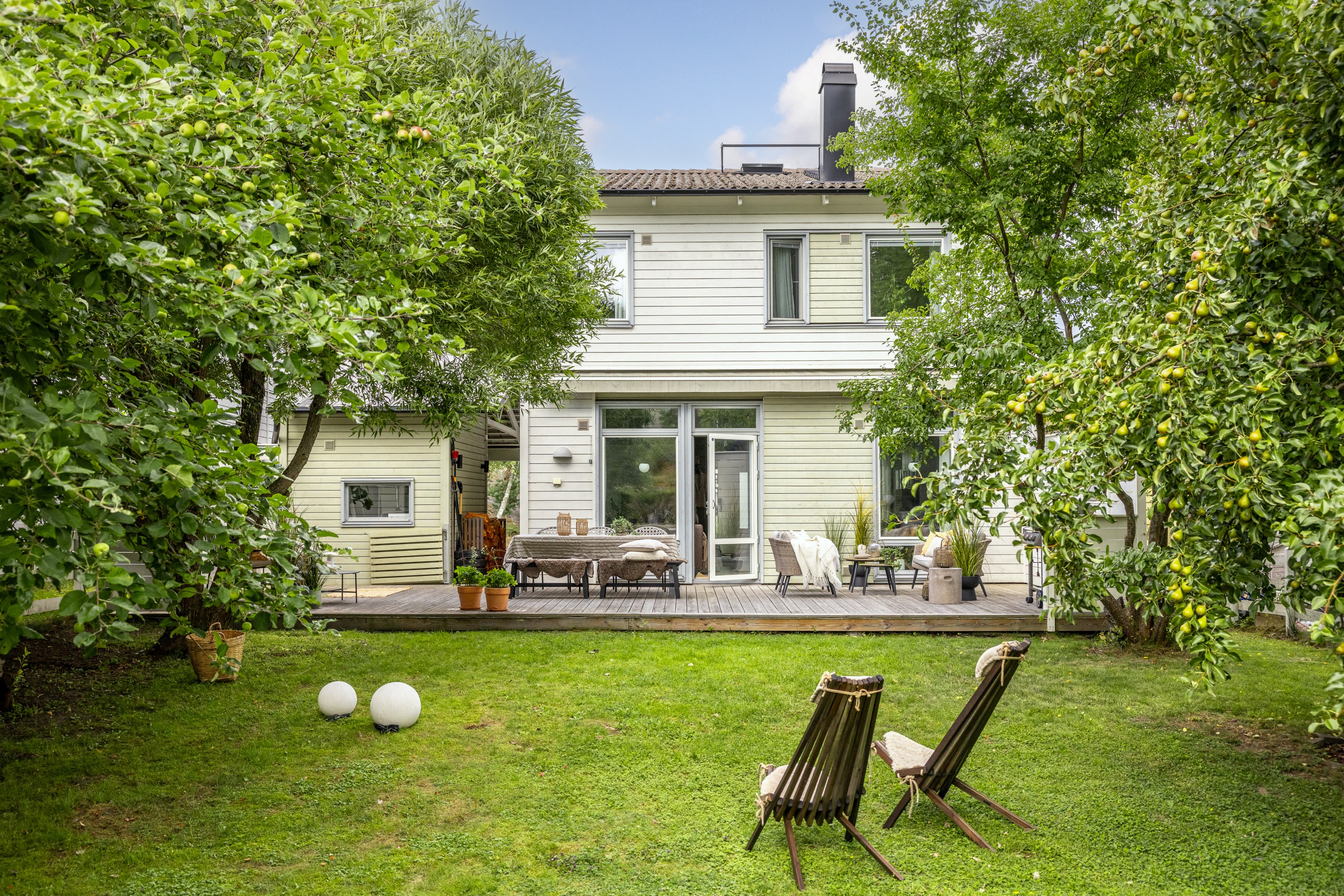 Bostadsbild från Kvarndammsringen 53, Såld i Charlottendal, Värmdö