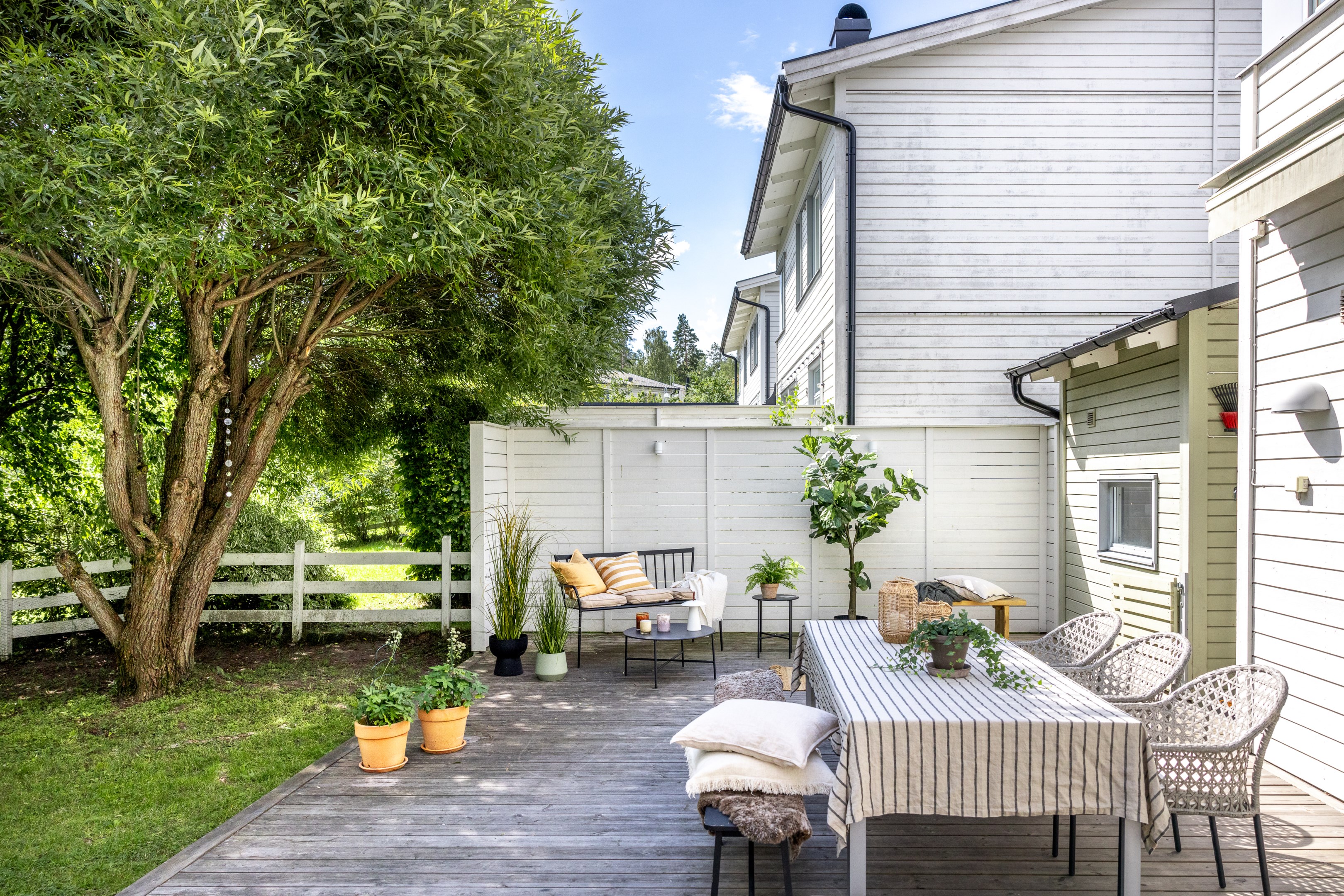 Bostadsbild från Kvarndammsringen 53, Såld i Charlottendal, Värmdö