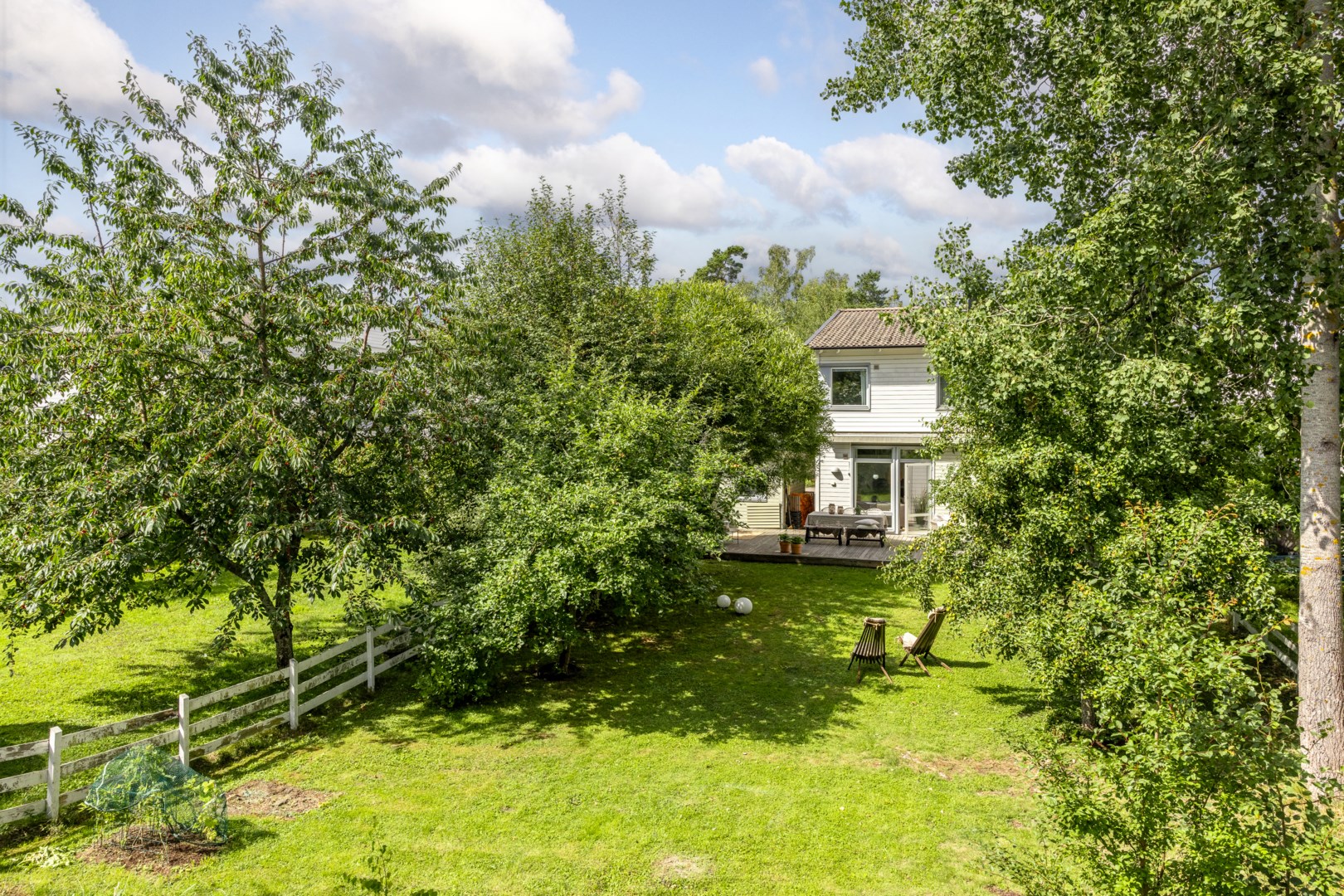 Bostadsbild från Kvarndammsringen 53, Såld i Charlottendal, Värmdö