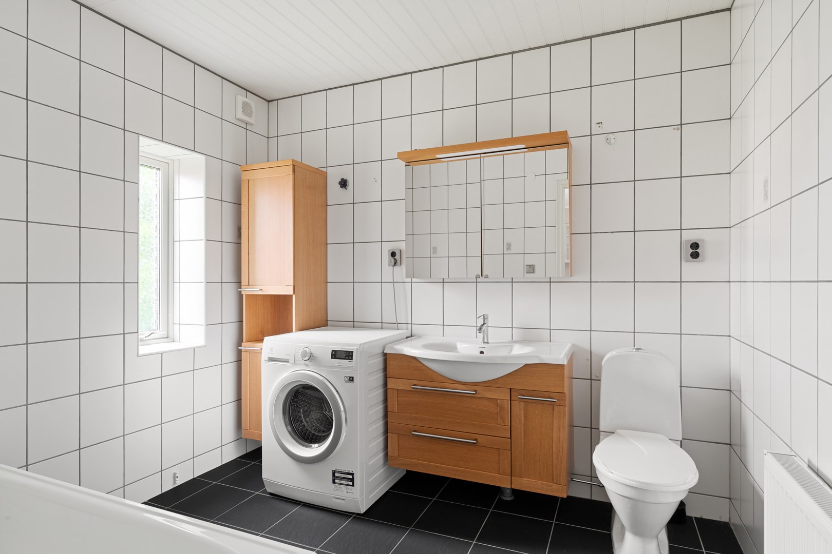 Bostadsbild från Barnhemsvägen 2, Till salu i Skuru, Nacka