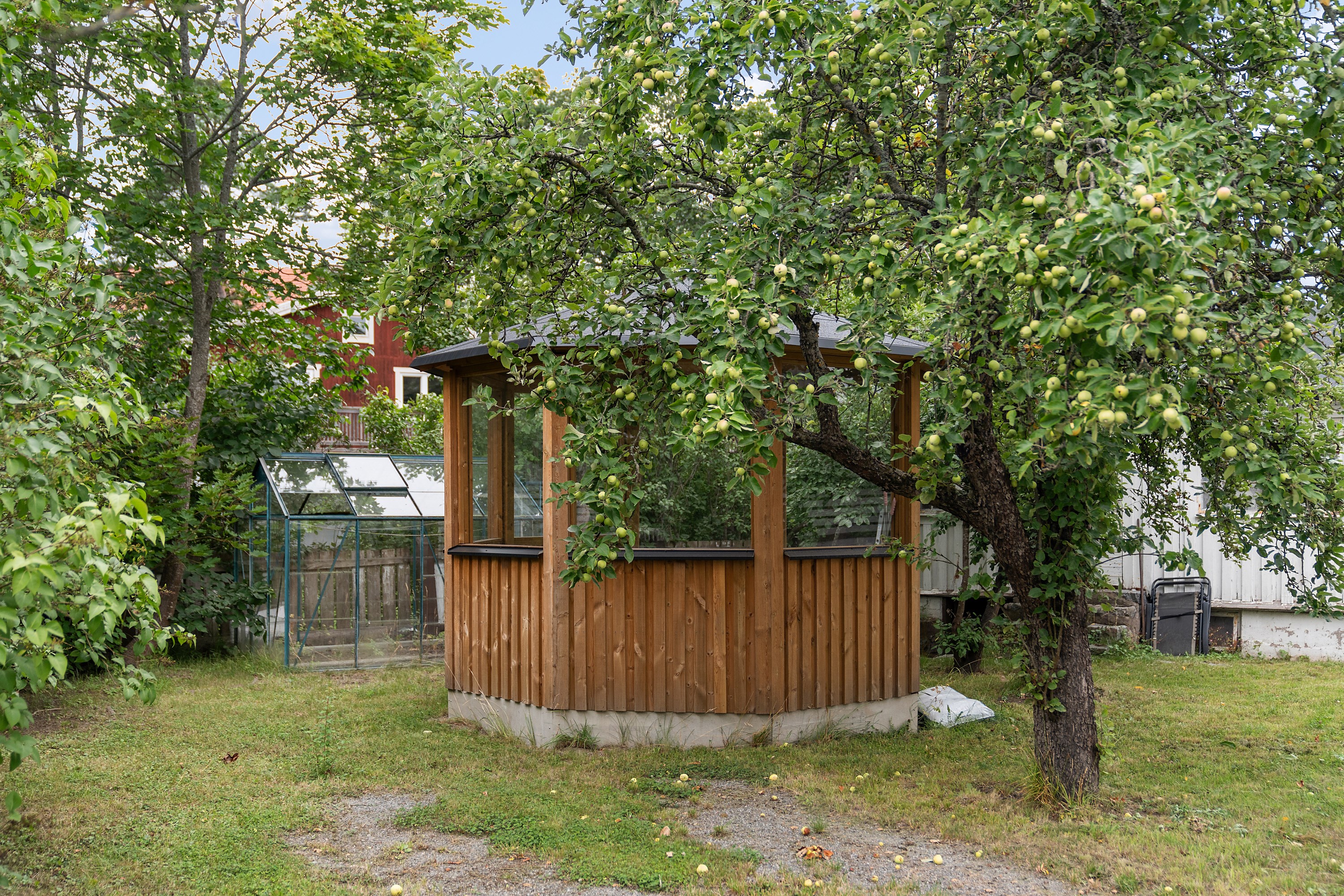 Bostadsbild från Barnhemsvägen 2, Till salu i Skuru, Nacka