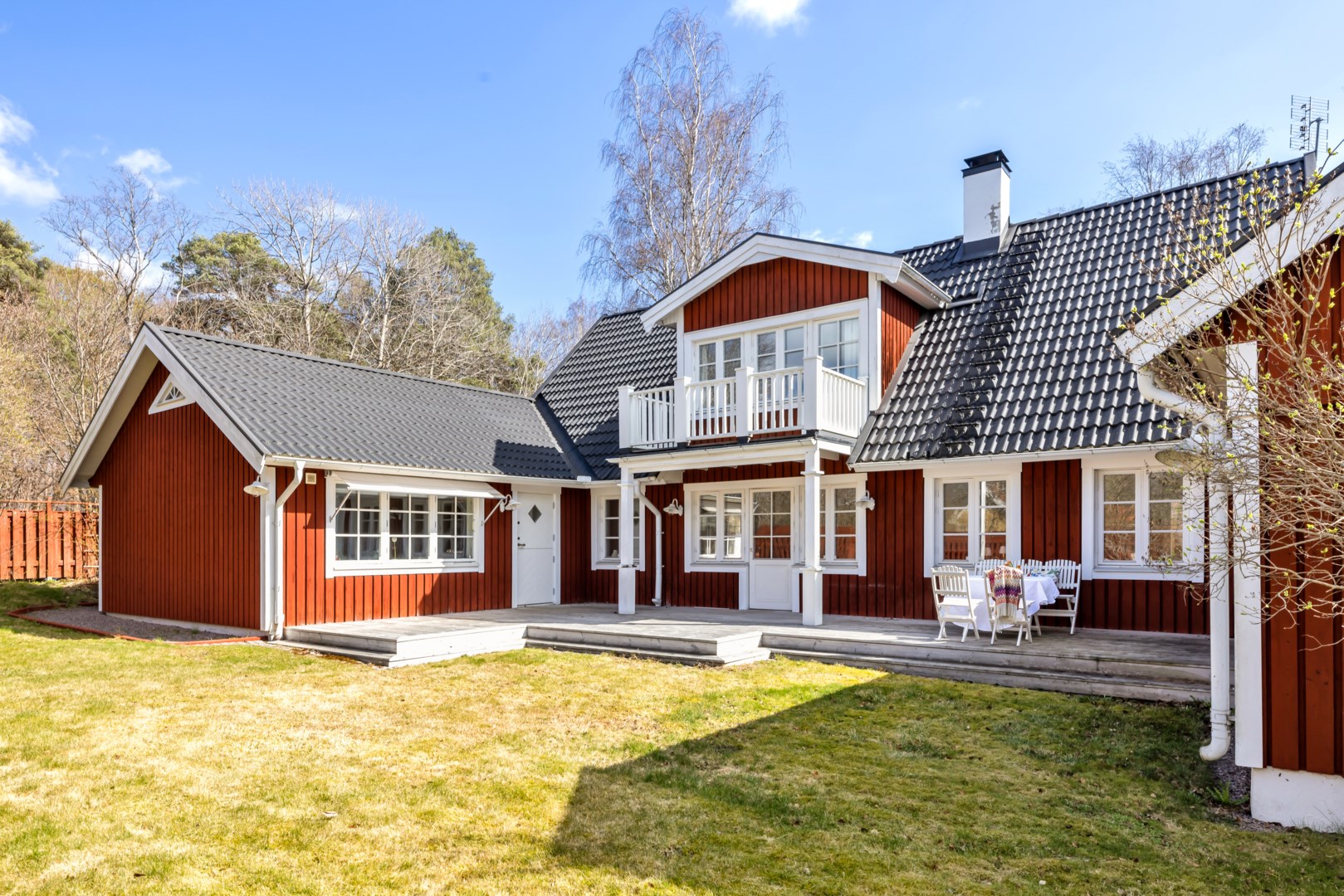 Bostadsbild från Nya Valsätravägen 1A, Såld i Norby, Uppsala