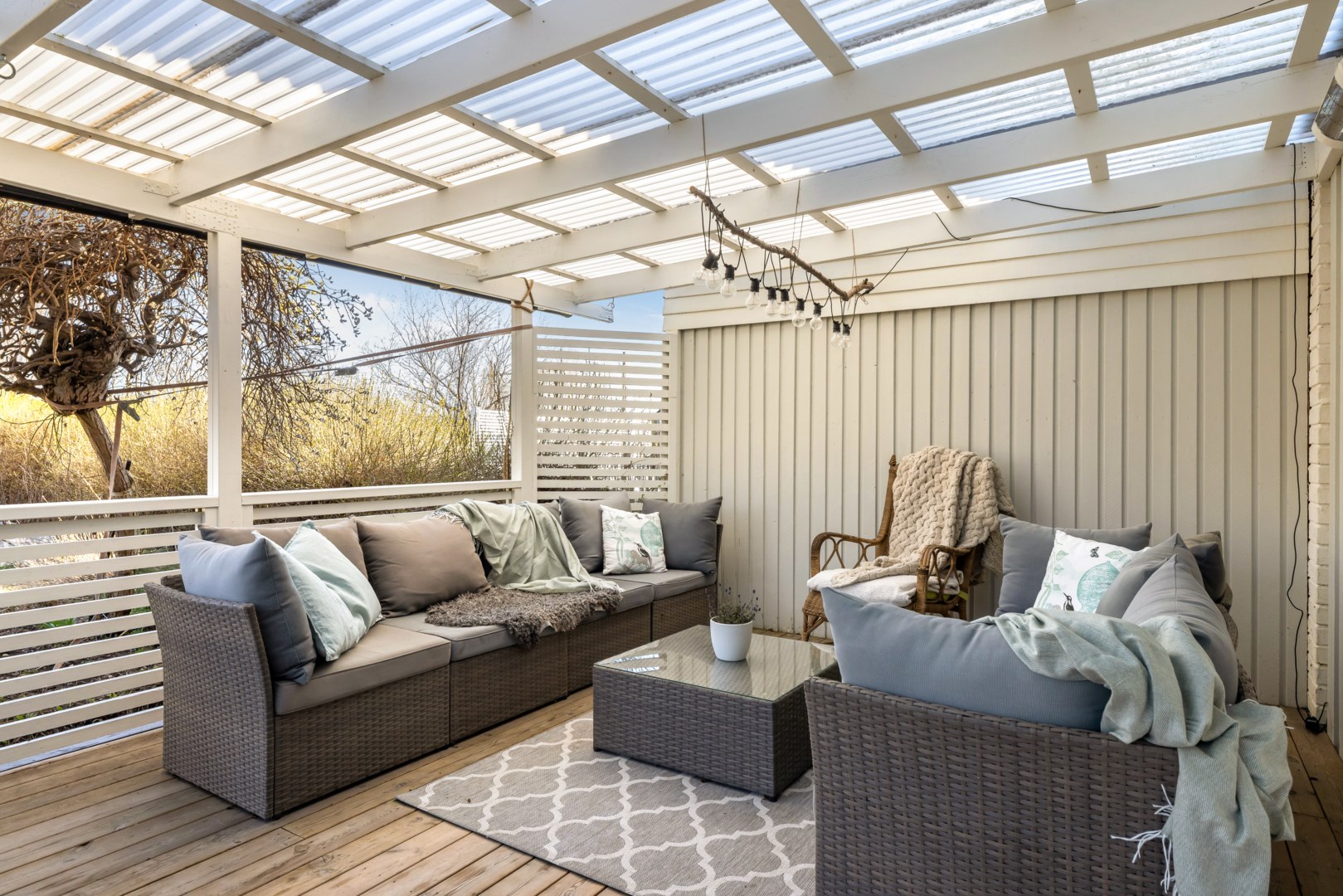 Bostadsbild från Rallarvägen 10, Såld i Vänge, Uppsala