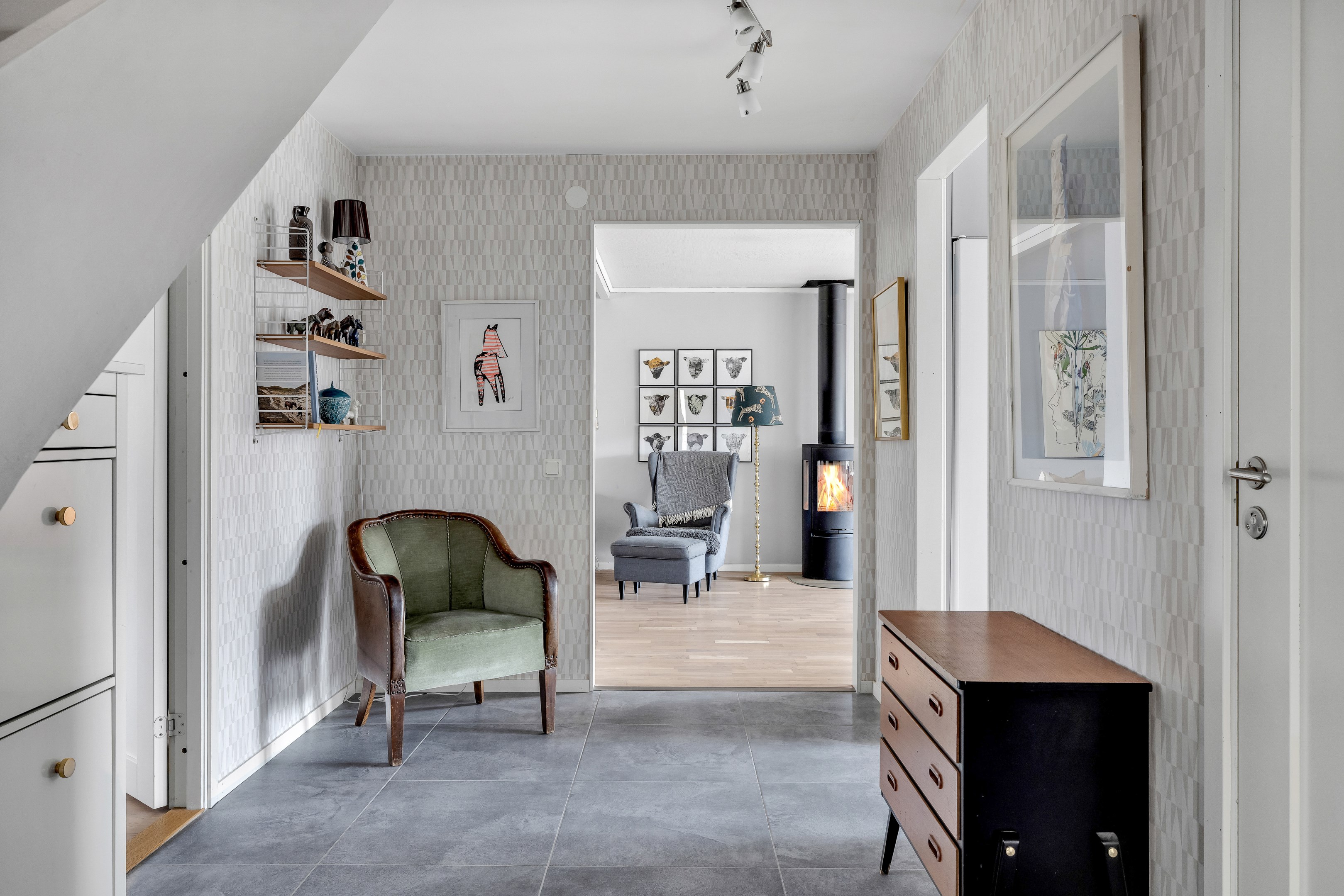 Bostadsbild från Rallarvägen 10, Såld i Vänge, Uppsala