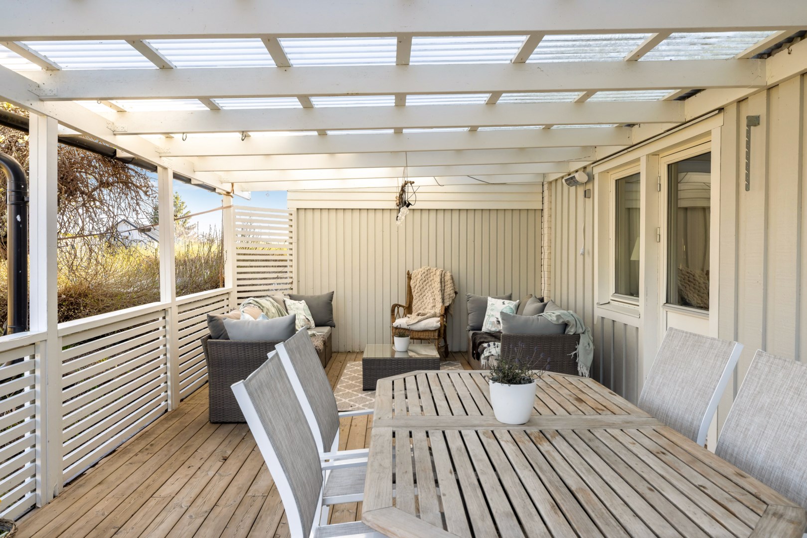 Bostadsbild från Rallarvägen 10, Såld i Vänge, Uppsala