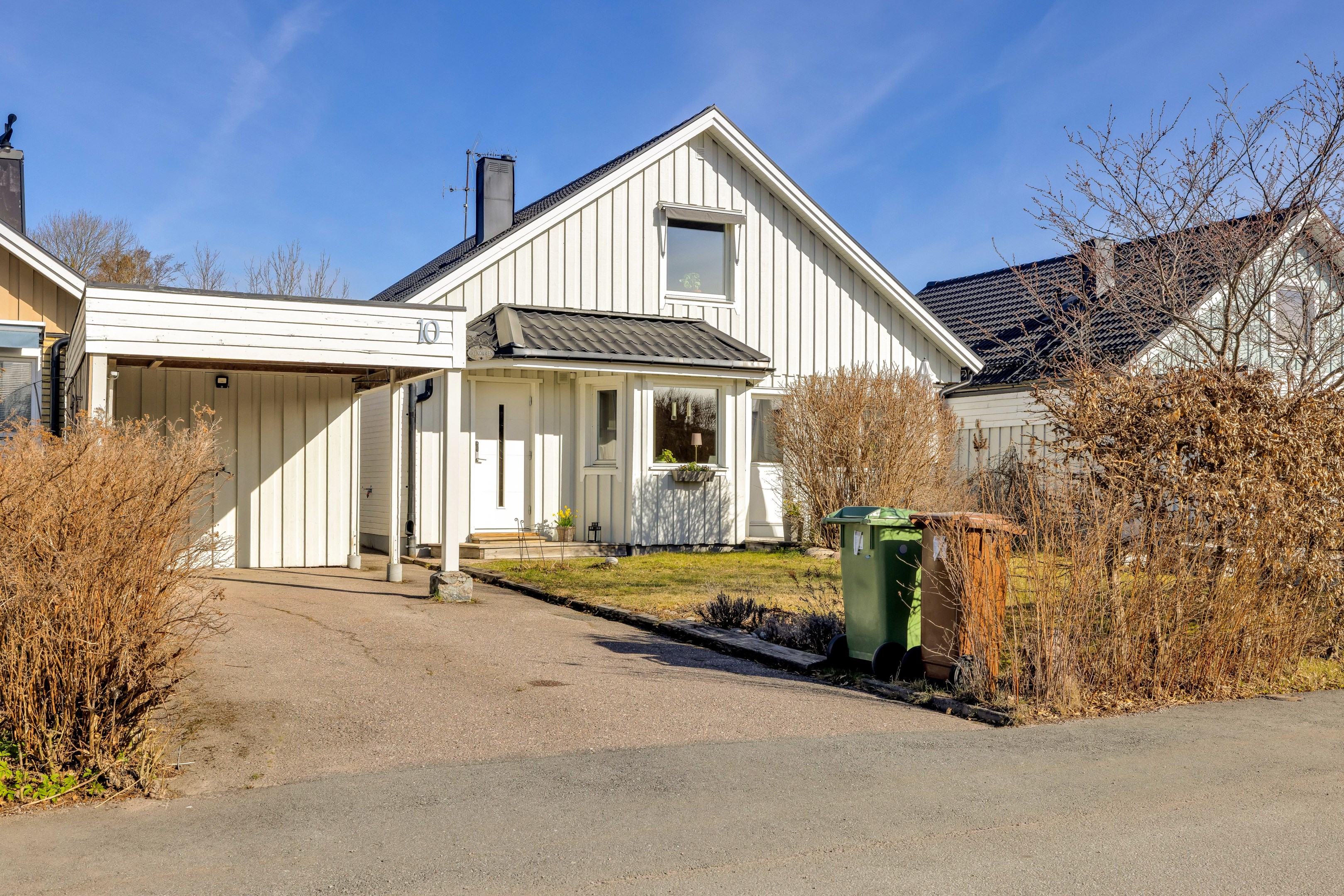 Bostadsbild från Rallarvägen 10, Såld i Vänge, Uppsala