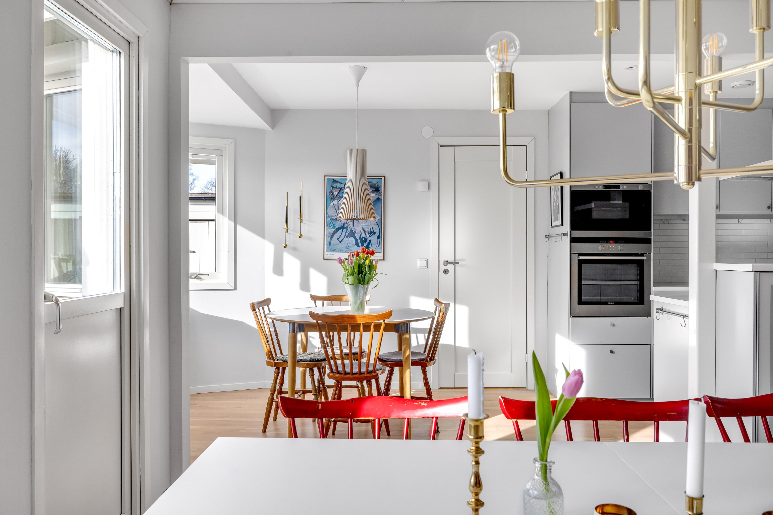 Bostadsbild från Rallarvägen 10, Såld i Vänge, Uppsala