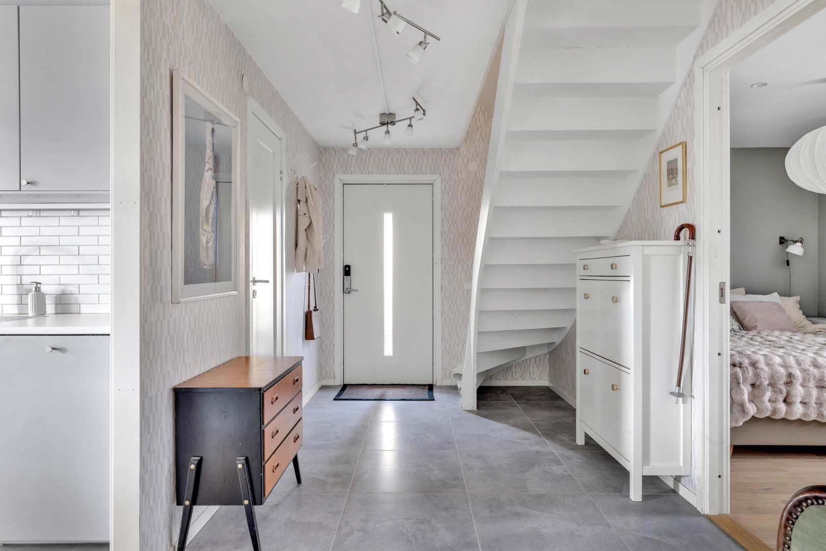 Bostadsbild från Rallarvägen 10, Såld i Vänge, Uppsala