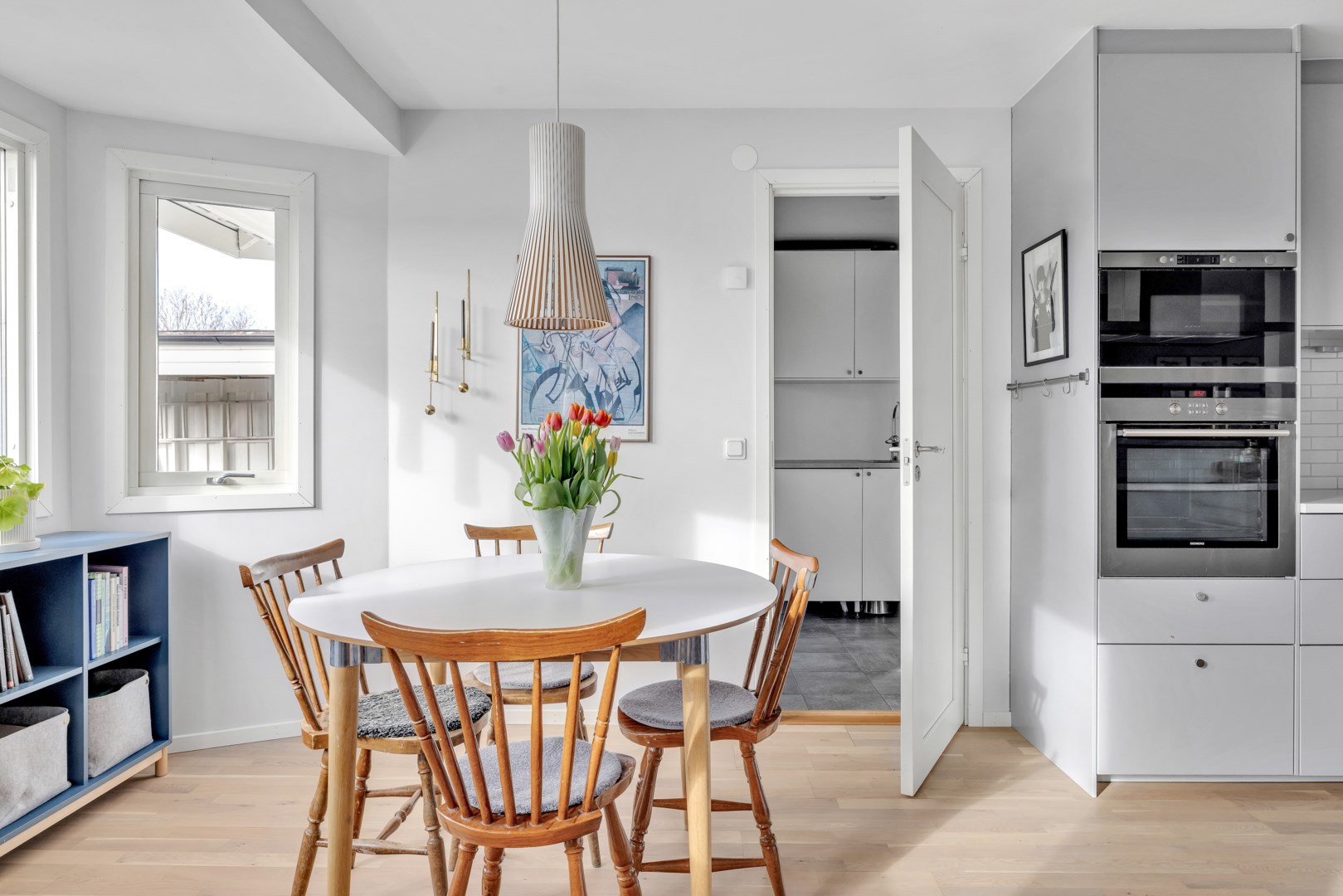 Bostadsbild från Rallarvägen 10, Såld i Vänge, Uppsala