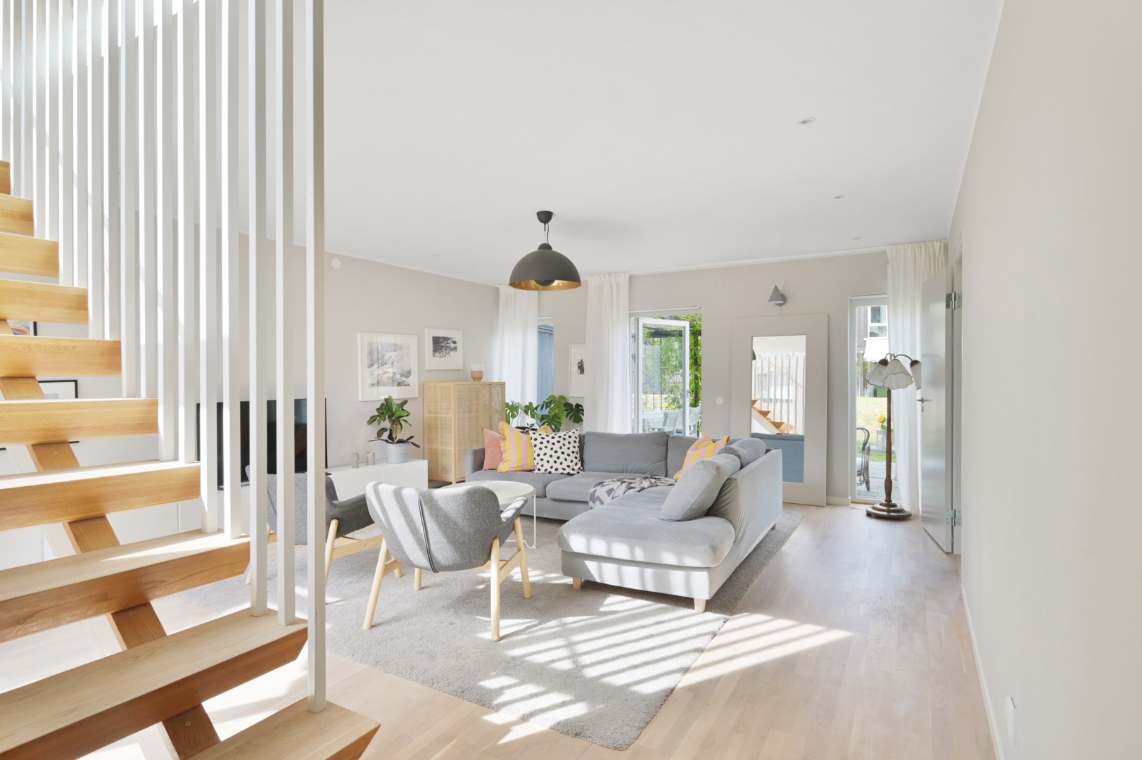 Bostadsbild från Stormansgränd 9, Såld i Gällstaö, Ekerö