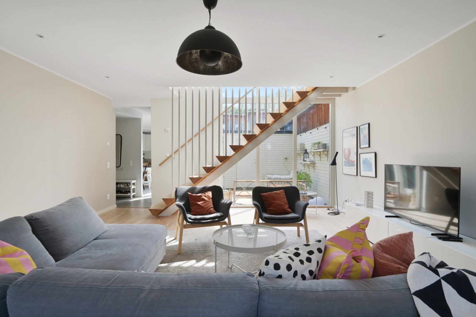 Bostadsbild från Stormansgränd 9, Såld i Gällstaö, Ekerö