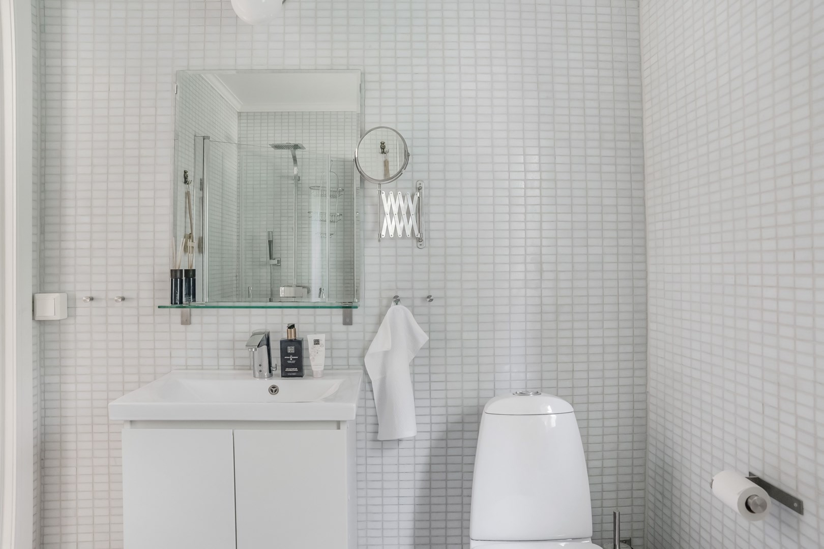 Bostadsbild från Läby Vadbacka 30, Såld i Läby, Uppsala