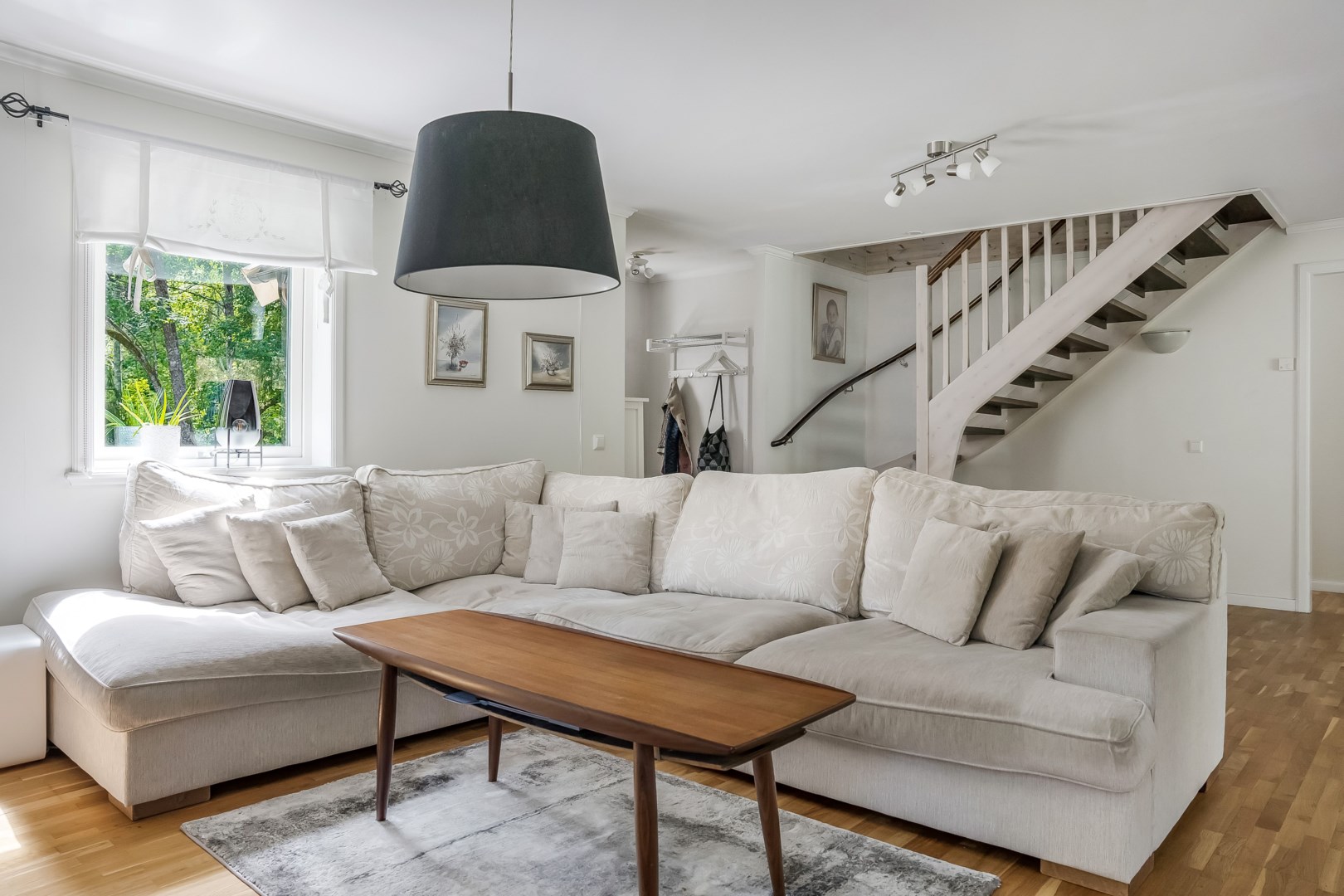 Bostadsbild från Läby Vadbacka 30, Såld i Läby, Uppsala