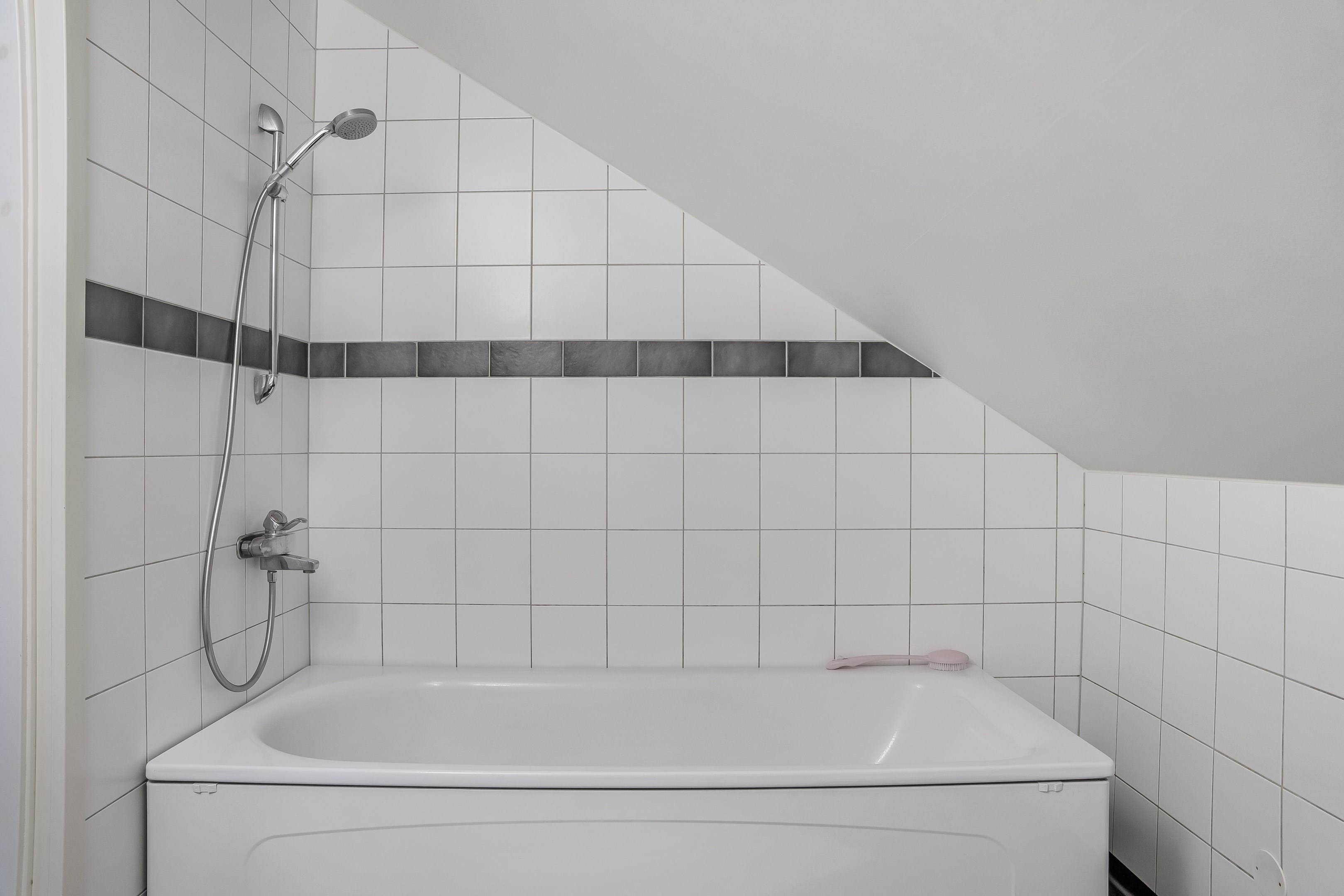 Bostadsbild från Läby Vadbacka 30, Såld i Läby, Uppsala