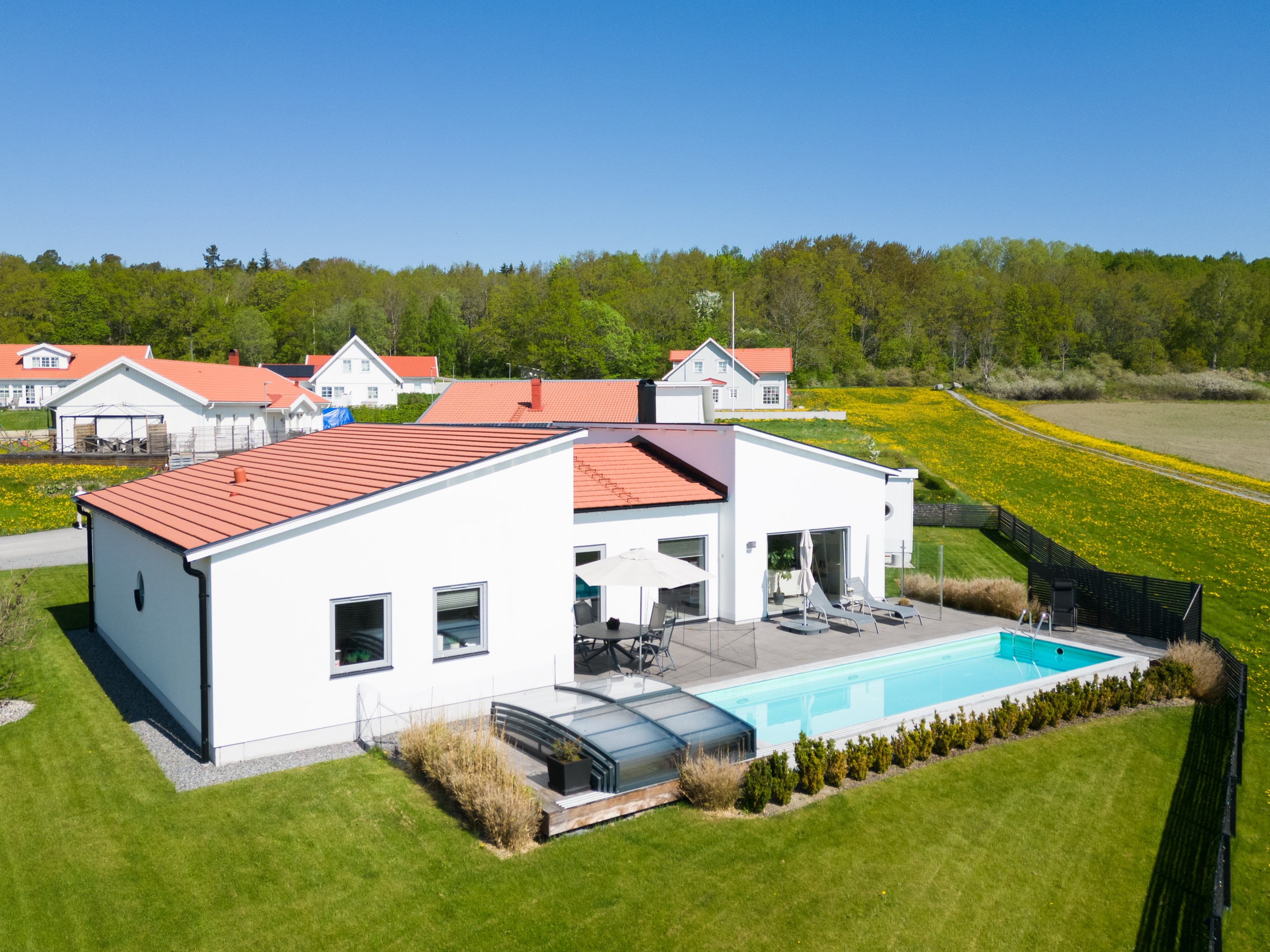 Bostadsbild från Kaprifolvägen 17, Såld i Örsundsbro, Enköping