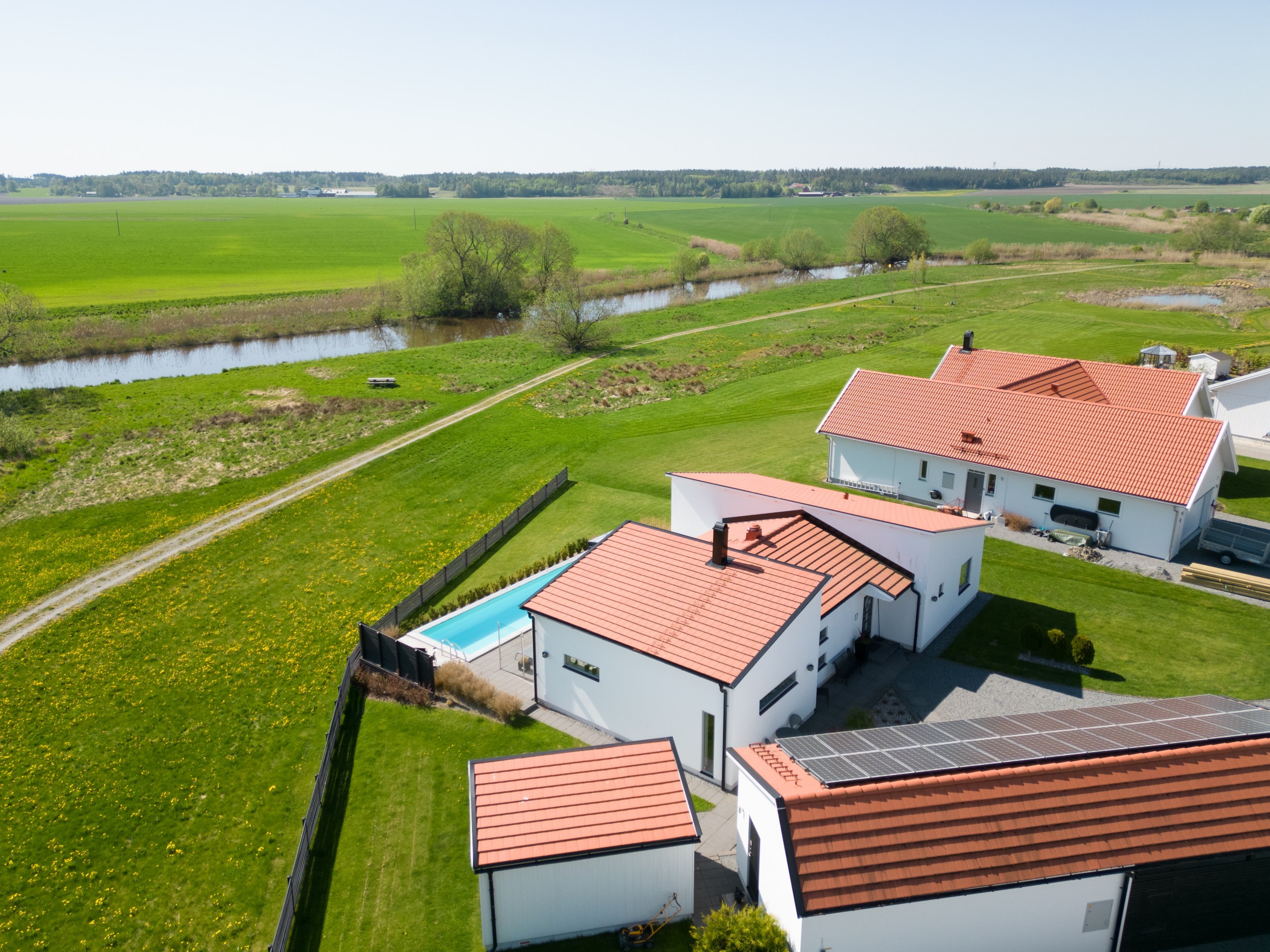 Bostadsbild från Kaprifolvägen 17, Såld i Örsundsbro, Enköping