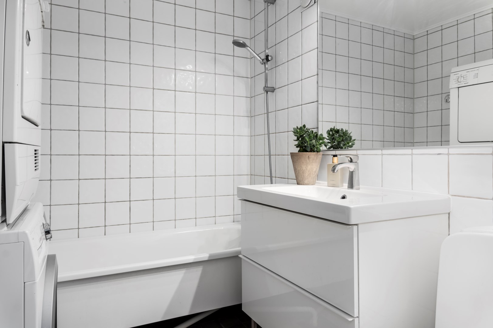 Bostadsbild från Harpungatan 9, Såld i Fiskarhöjden - Saltsjöbaden, Nacka