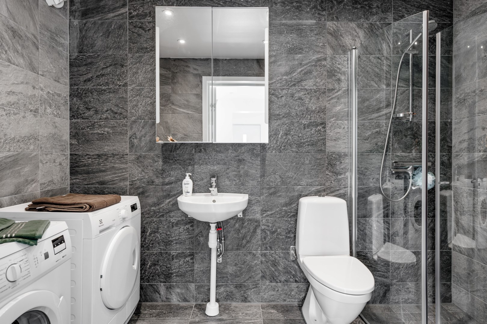 Bostadsbild från Källbovägen 8C, Kommande i Gamla Gottsunda, Uppsala