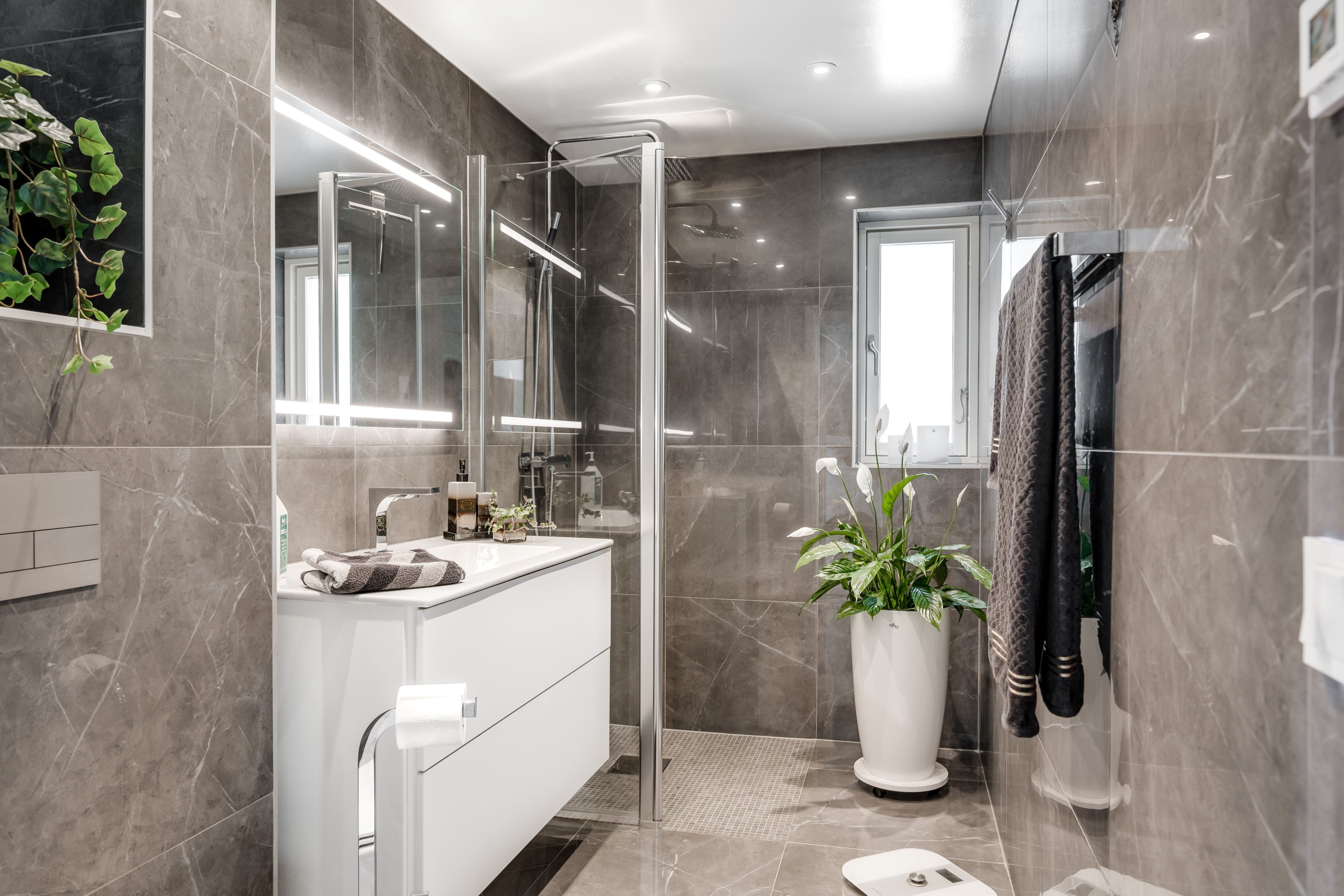 Bostadsbild från Källbovägen 8C, Kommande i Gamla Gottsunda, Uppsala