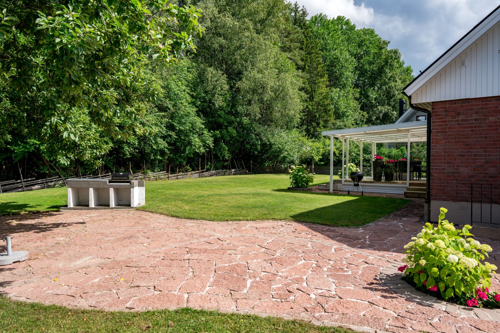 Bostadsbild från Källbovägen 8C, Kommande i Gamla Gottsunda, Uppsala