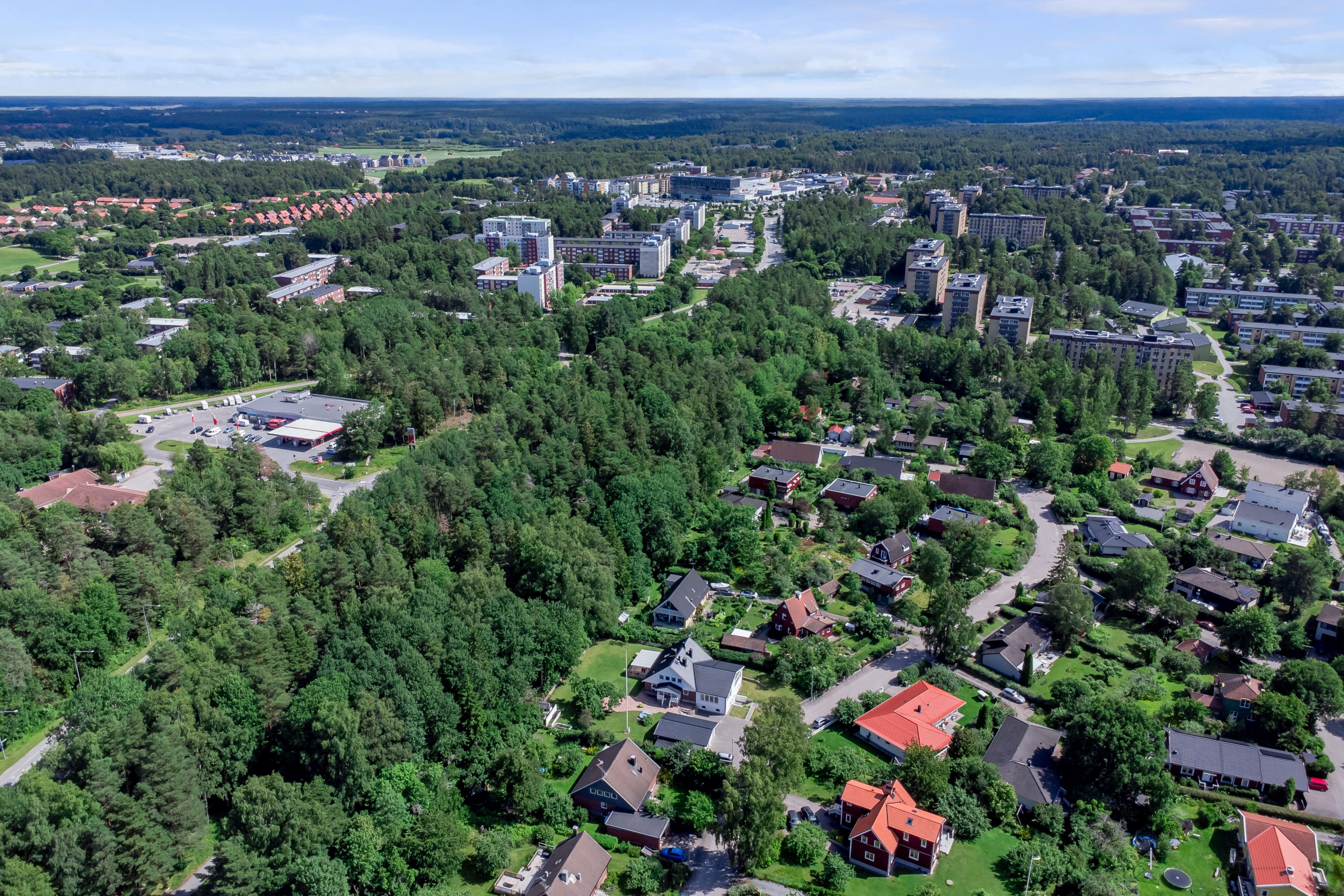 Bostadsbild från Källbovägen 8C, Kommande i Gamla Gottsunda, Uppsala