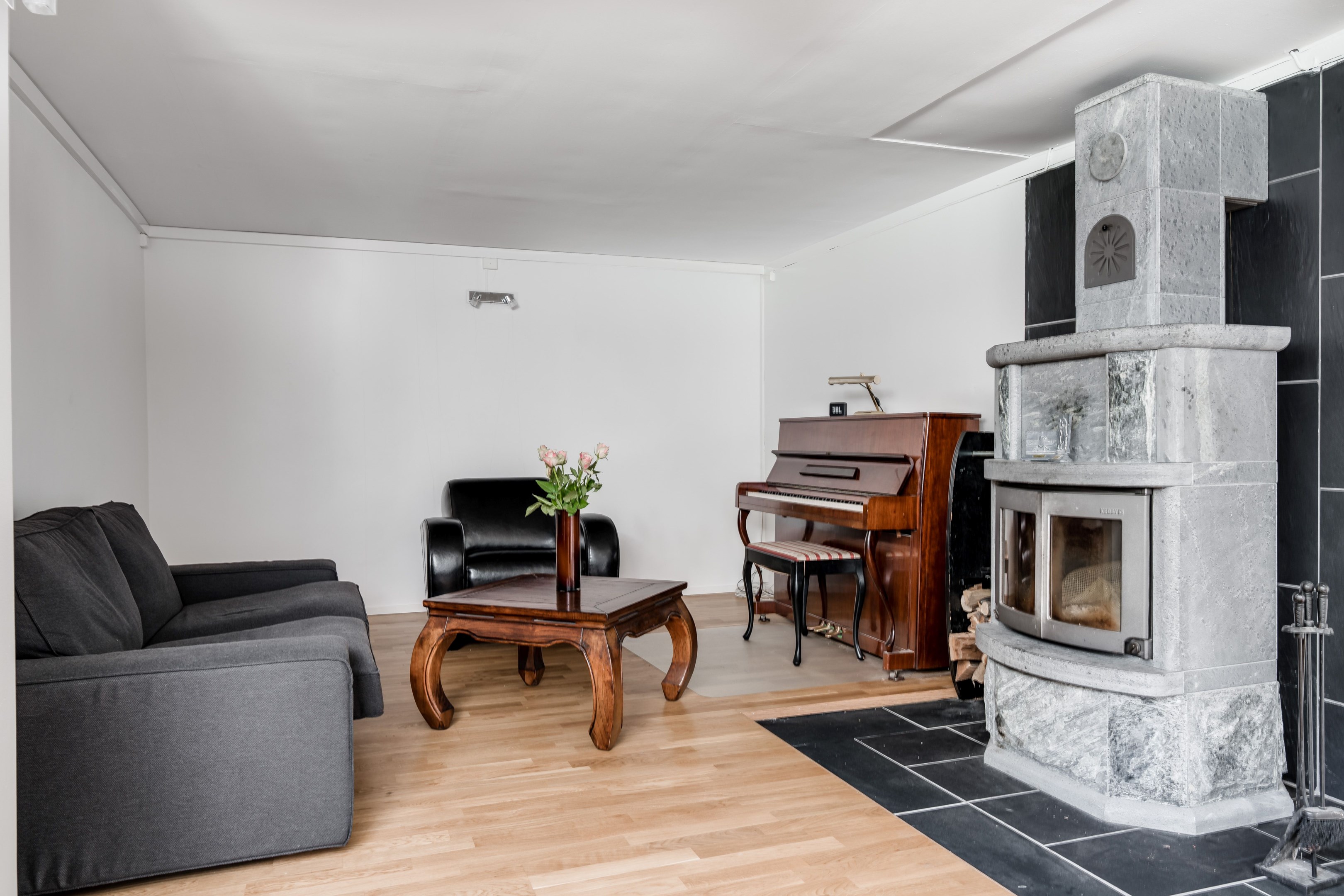 Bostadsbild från Källbovägen 8C, Kommande i Gamla Gottsunda, Uppsala