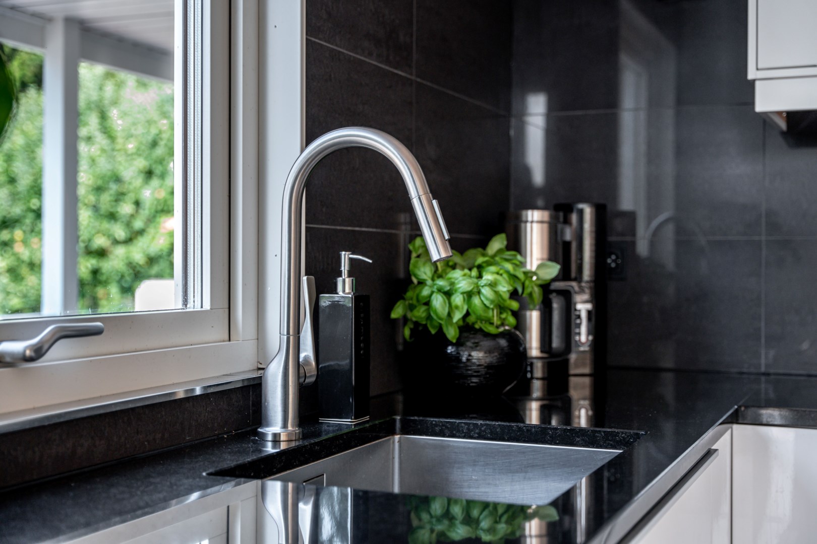 Bostadsbild från Källbovägen 8C, Kommande i Gamla Gottsunda, Uppsala