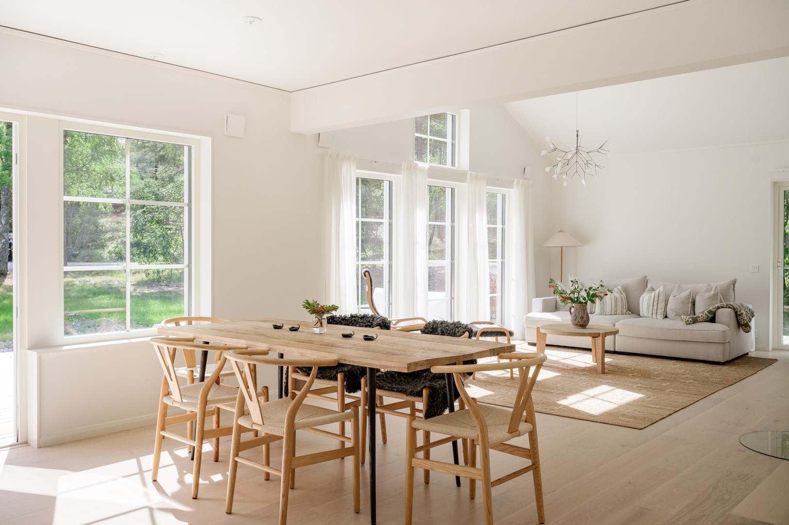 Bostadsbild från Ängsälvsvägen 7, Såld i Östra Älvsala, Värmdö