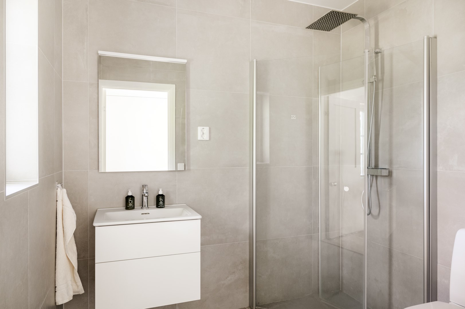 Bostadsbild från Ängsälvsvägen 7, Såld i Östra Älvsala, Värmdö