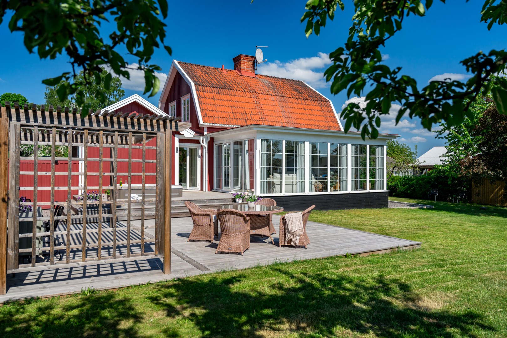 Bostadsbild från Sandbrovägen 30, Såld i Björklinge, Uppsala