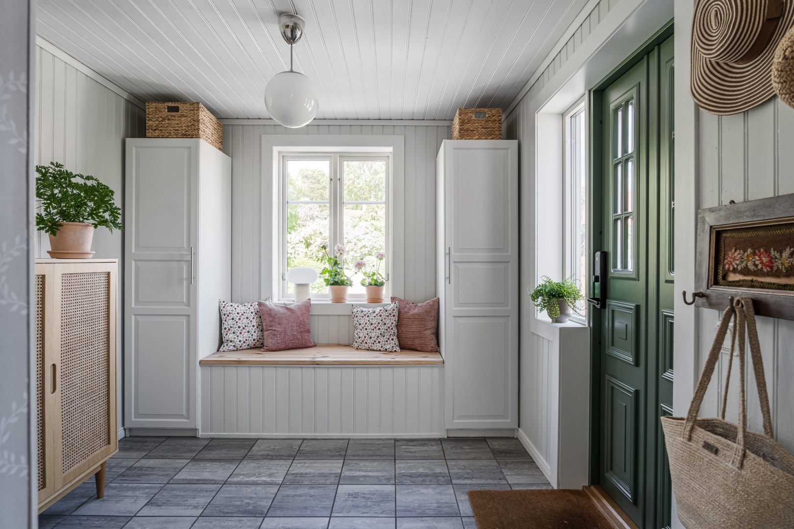 Bostadsbild från Sandbrovägen 30, Såld i Björklinge, Uppsala