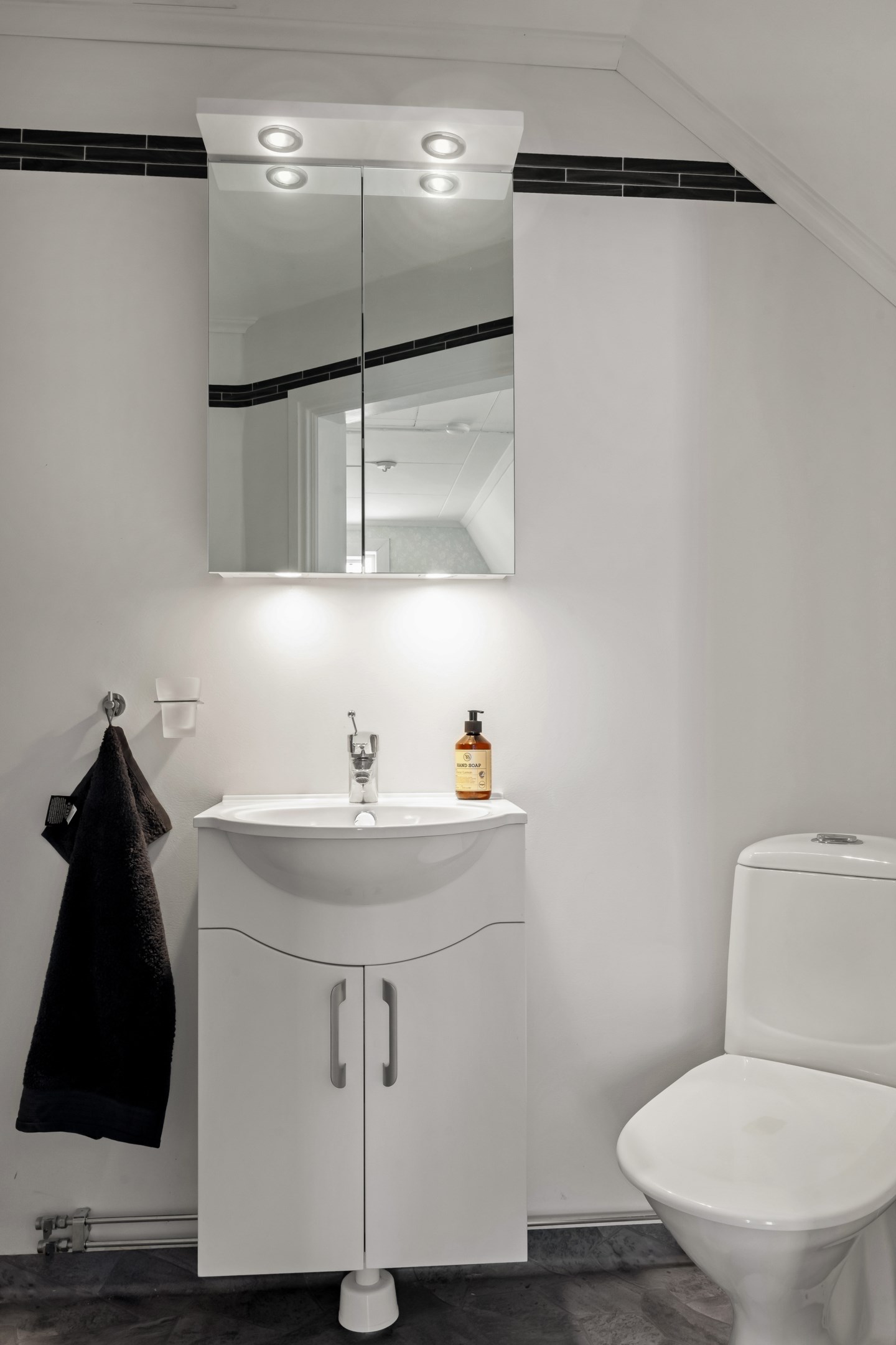 Bostadsbild från Sandbrovägen 30, Såld i Björklinge, Uppsala