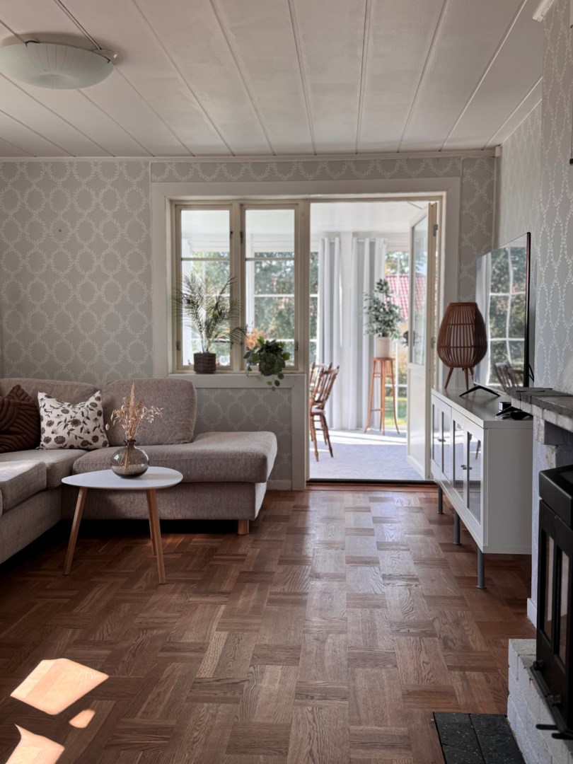 Bostadsbild från Sandbrovägen 30, Såld i Björklinge, Uppsala