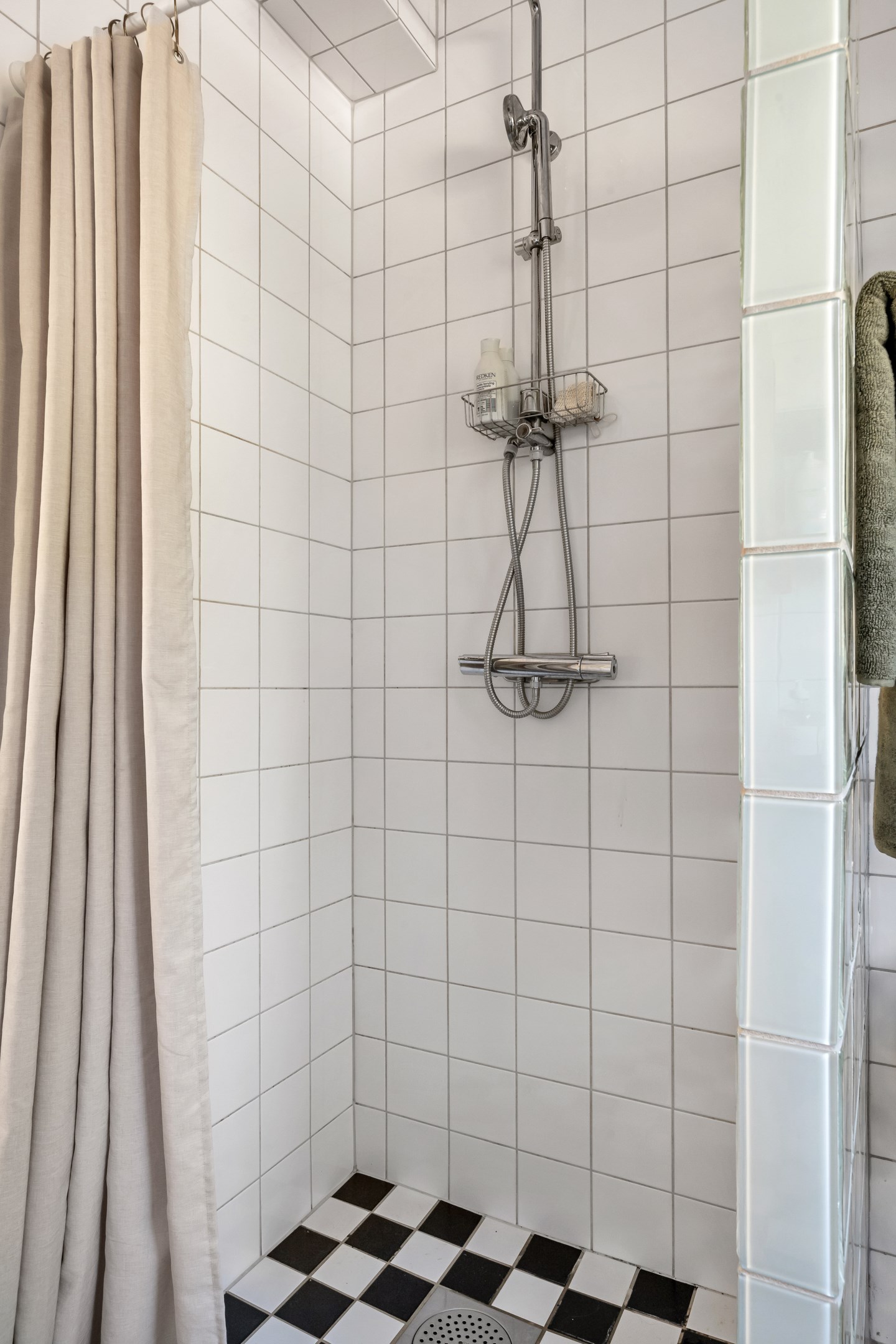 Bostadsbild från Granelidsvägen 55, Såld i Södra Gottsunda, Uppsala