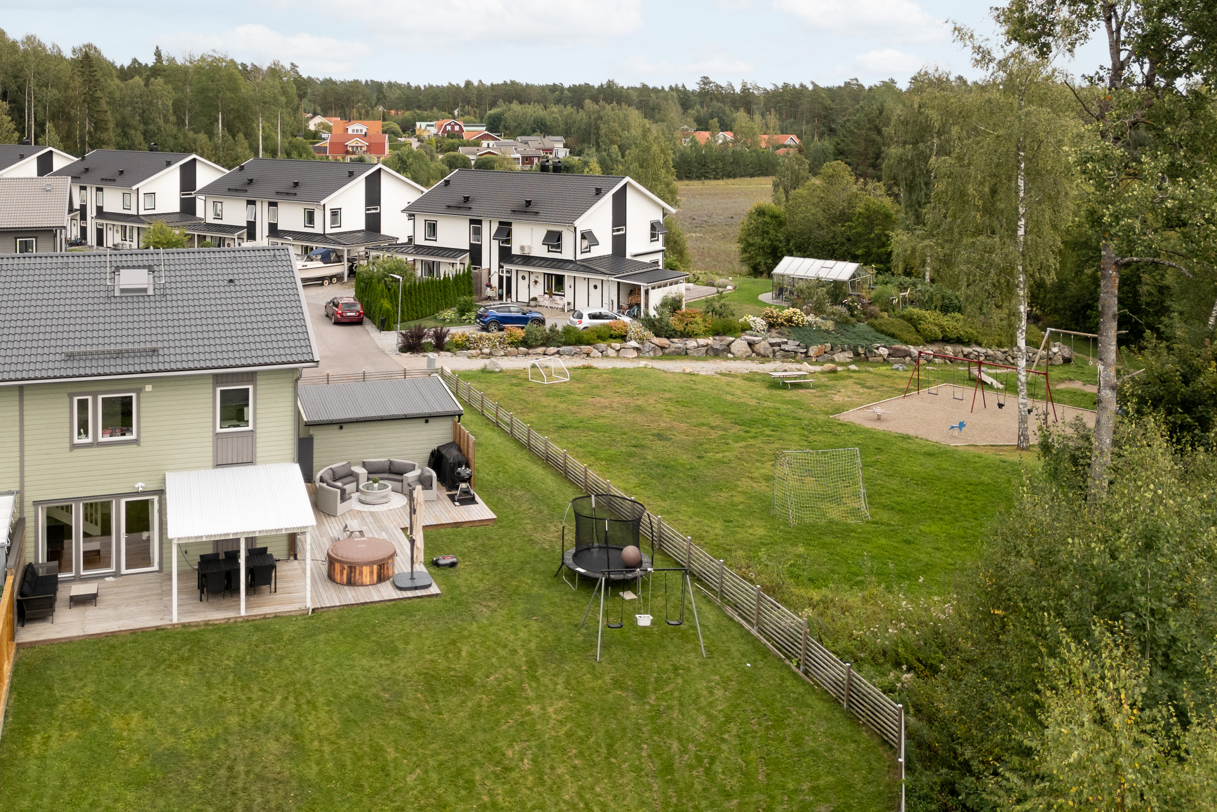 Bostadsbild från Disas väg 18B, Såld i Irsta, Västerås