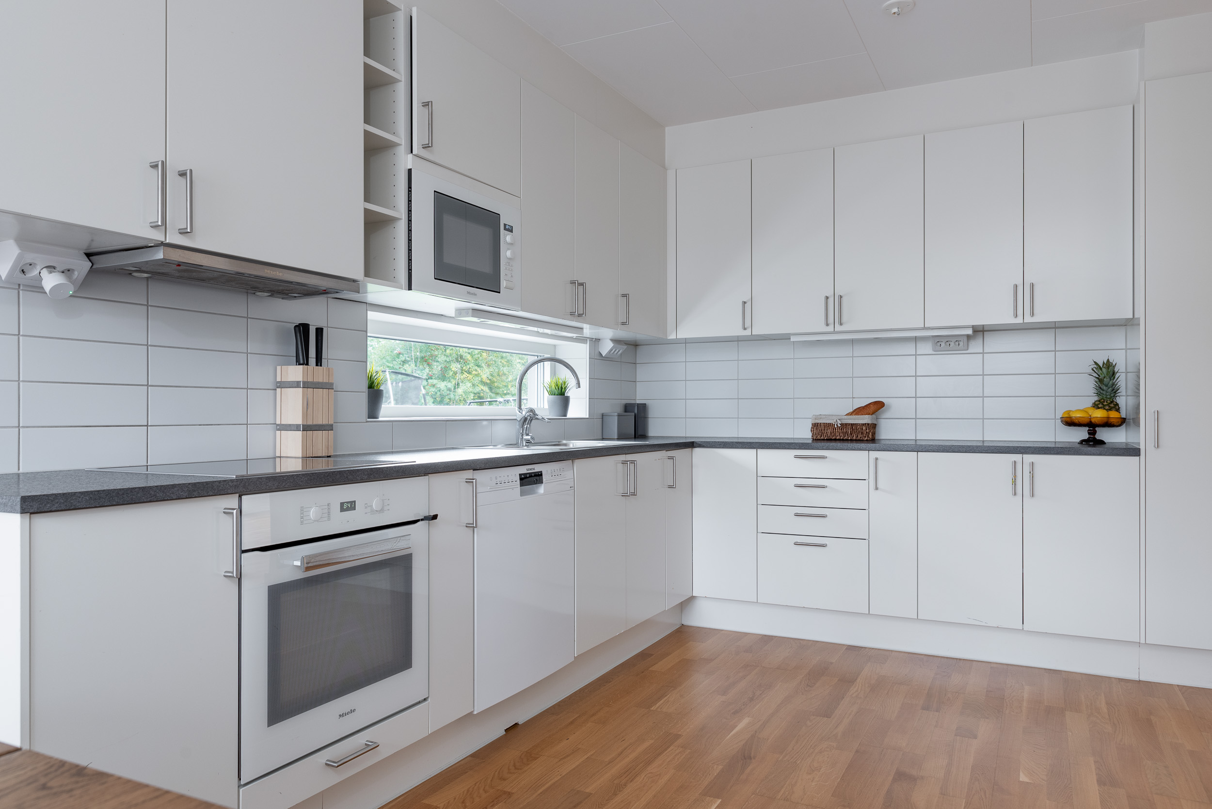 Bostadsbild från Disas väg 18B, Såld i Irsta, Västerås