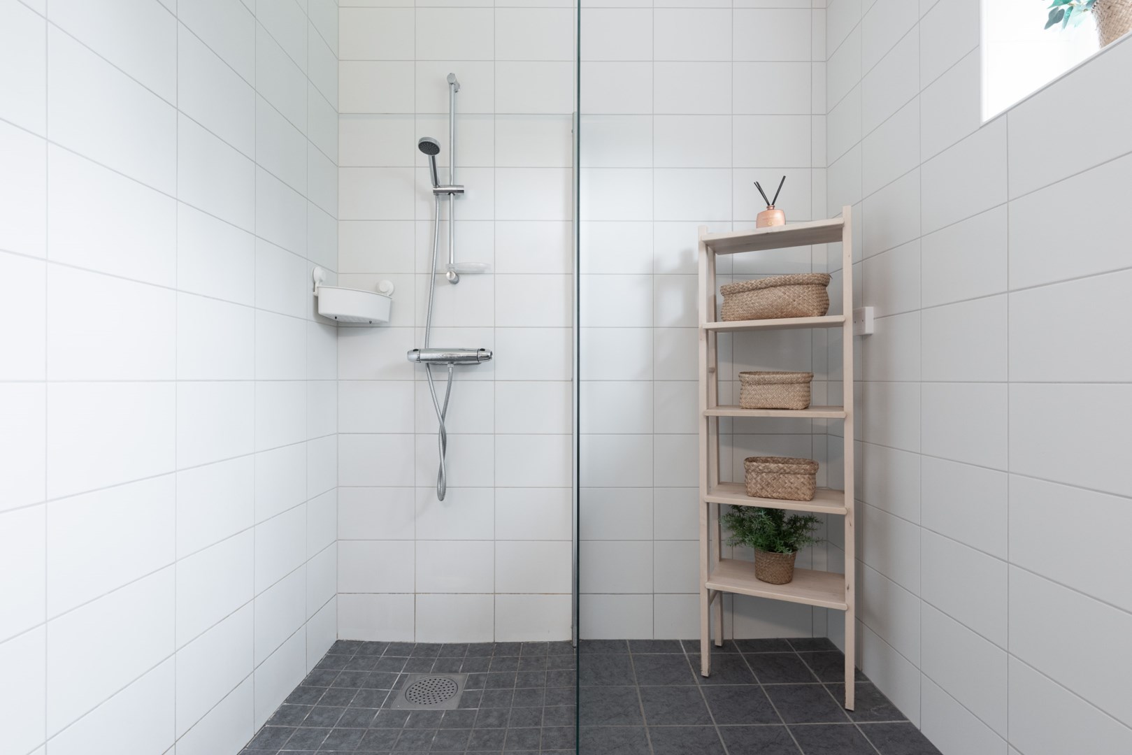 Bostadsbild från Disas väg 18B, Såld i Irsta, Västerås