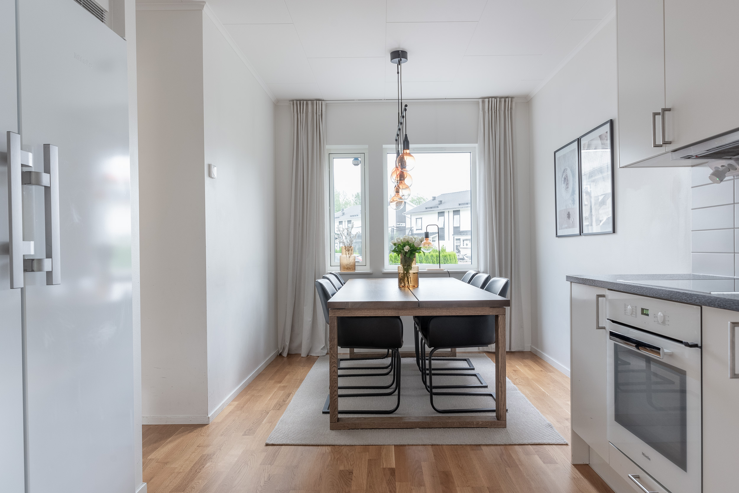 Bostadsbild från Disas väg 18B, Såld i Irsta, Västerås