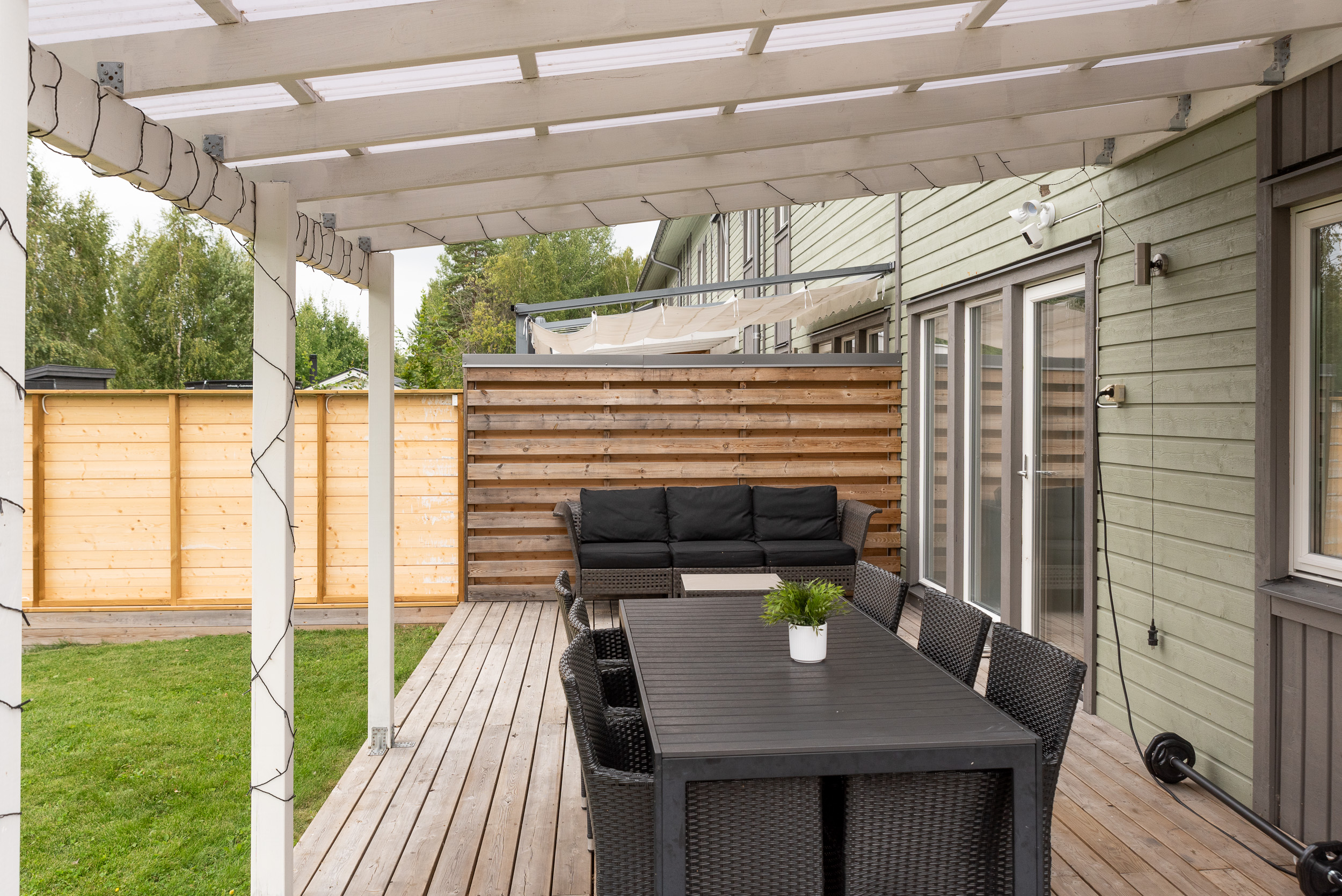 Bostadsbild från Disas väg 18B, Såld i Irsta, Västerås