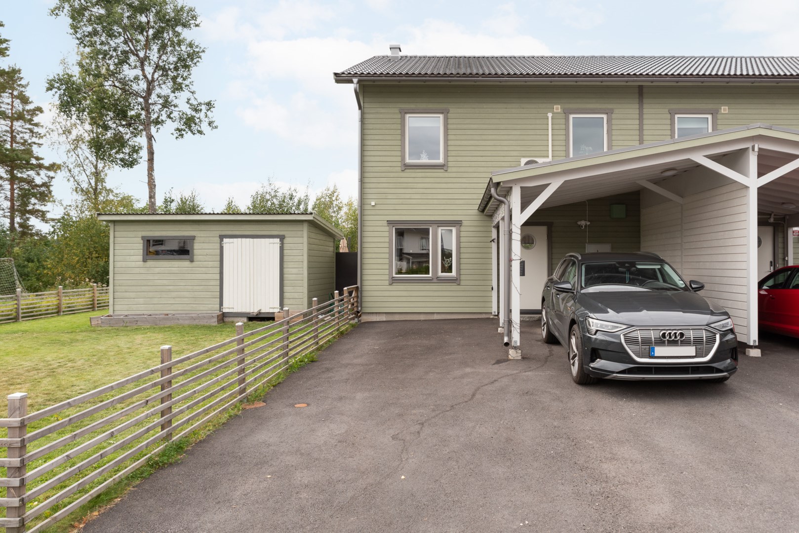 Bostadsbild från Disas väg 18B, Såld i Irsta, Västerås