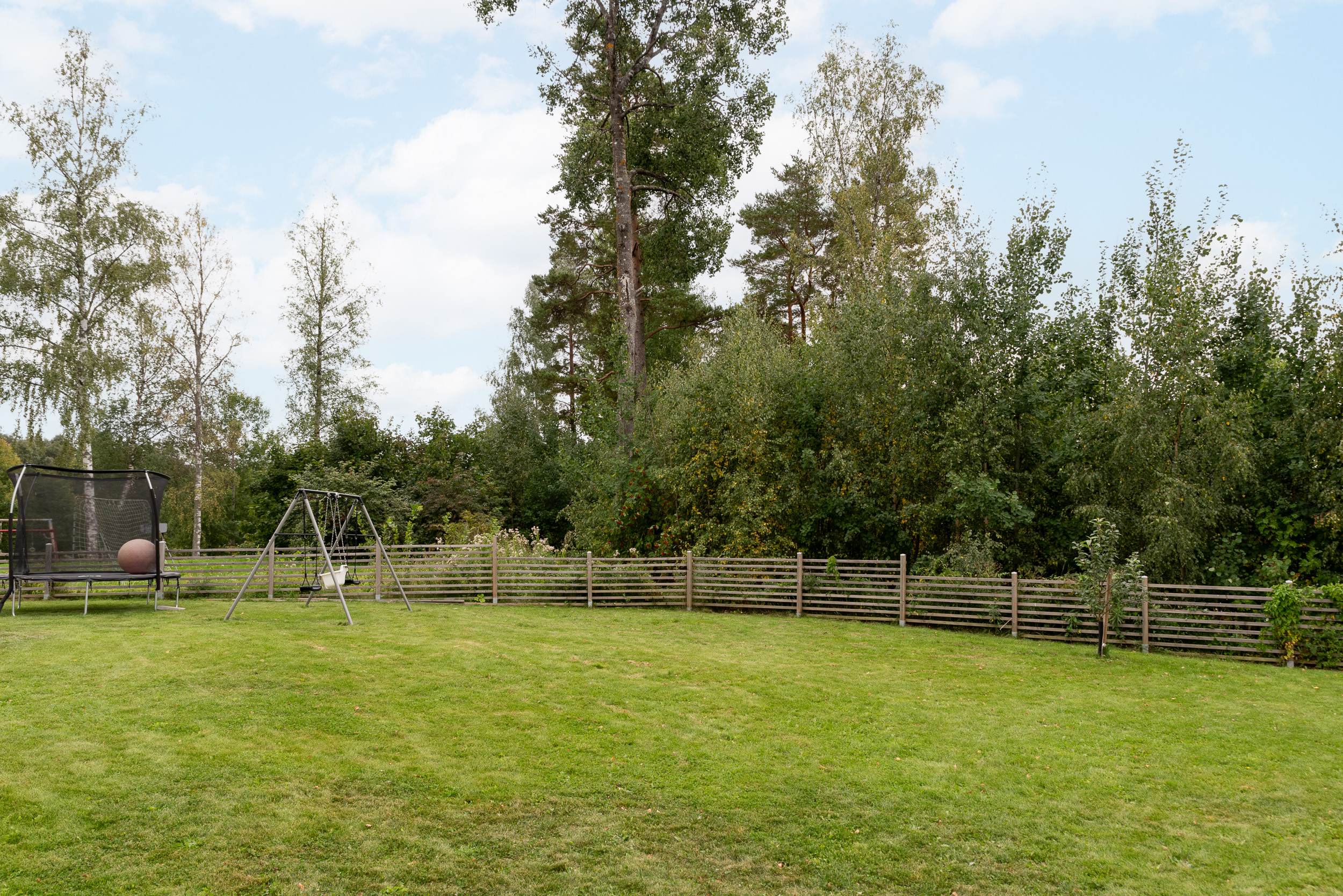 Bostadsbild från Disas väg 18B, Såld i Irsta, Västerås