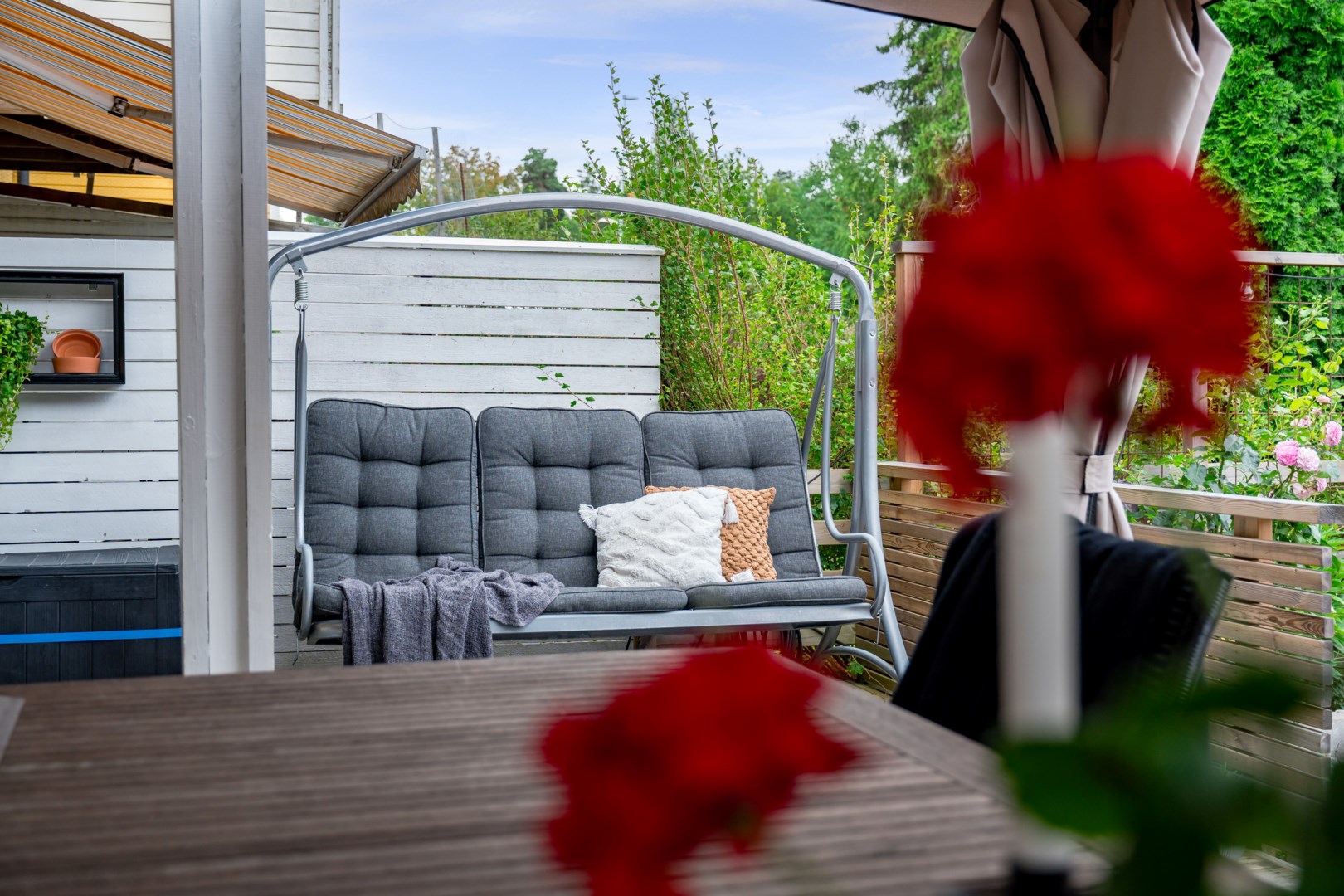 Bostadsbild från Åskmolnsvägen 56, Såld i Storvreta, Uppsala