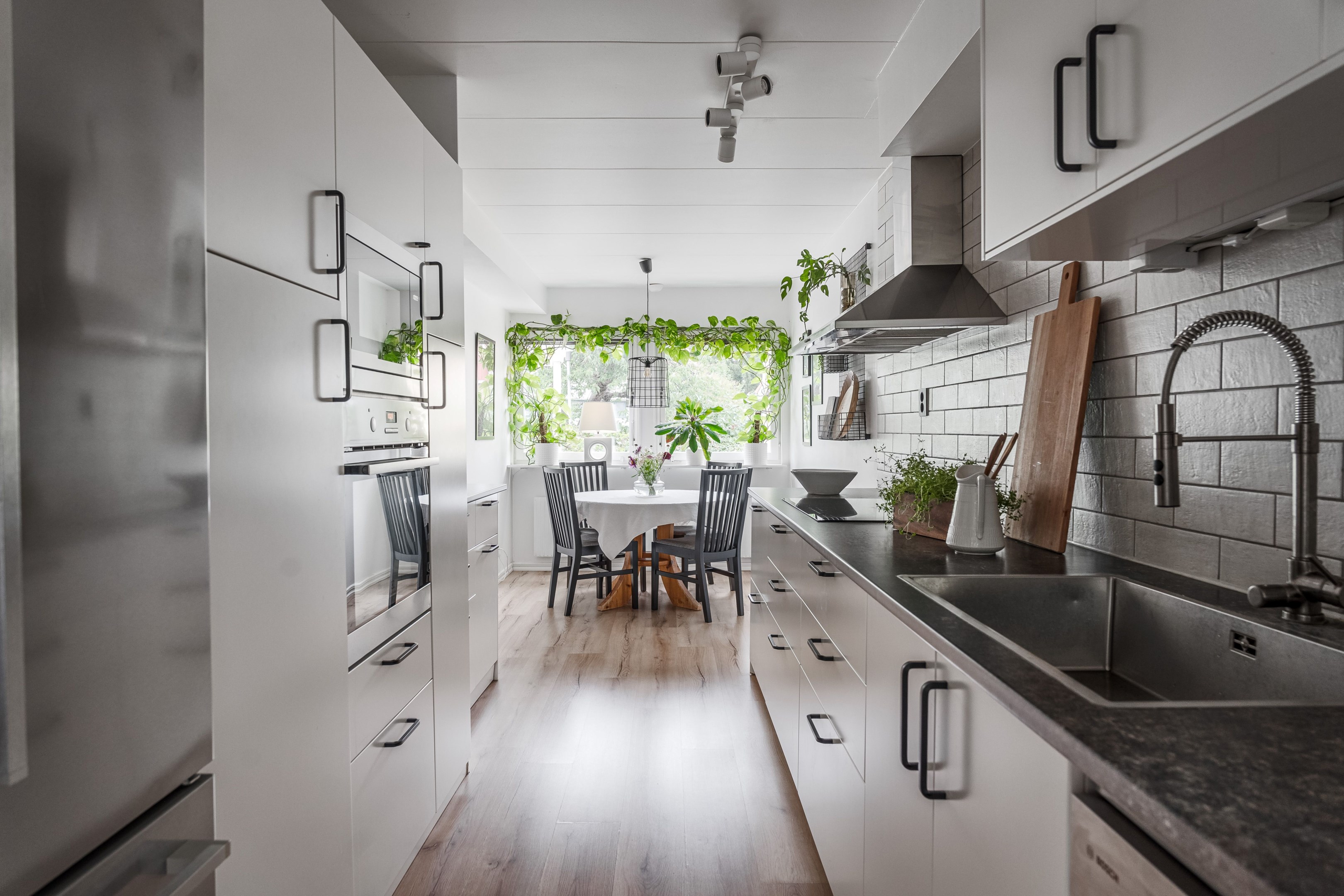 Bostadsbild från Åskmolnsvägen 56, Såld i Storvreta, Uppsala