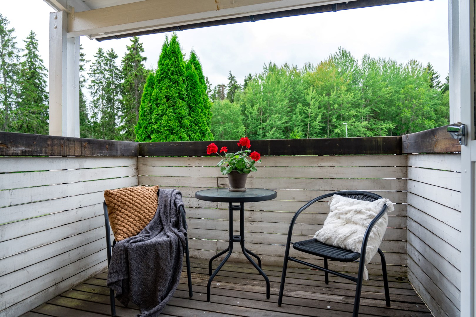 Bostadsbild från Åskmolnsvägen 56, Såld i Storvreta, Uppsala