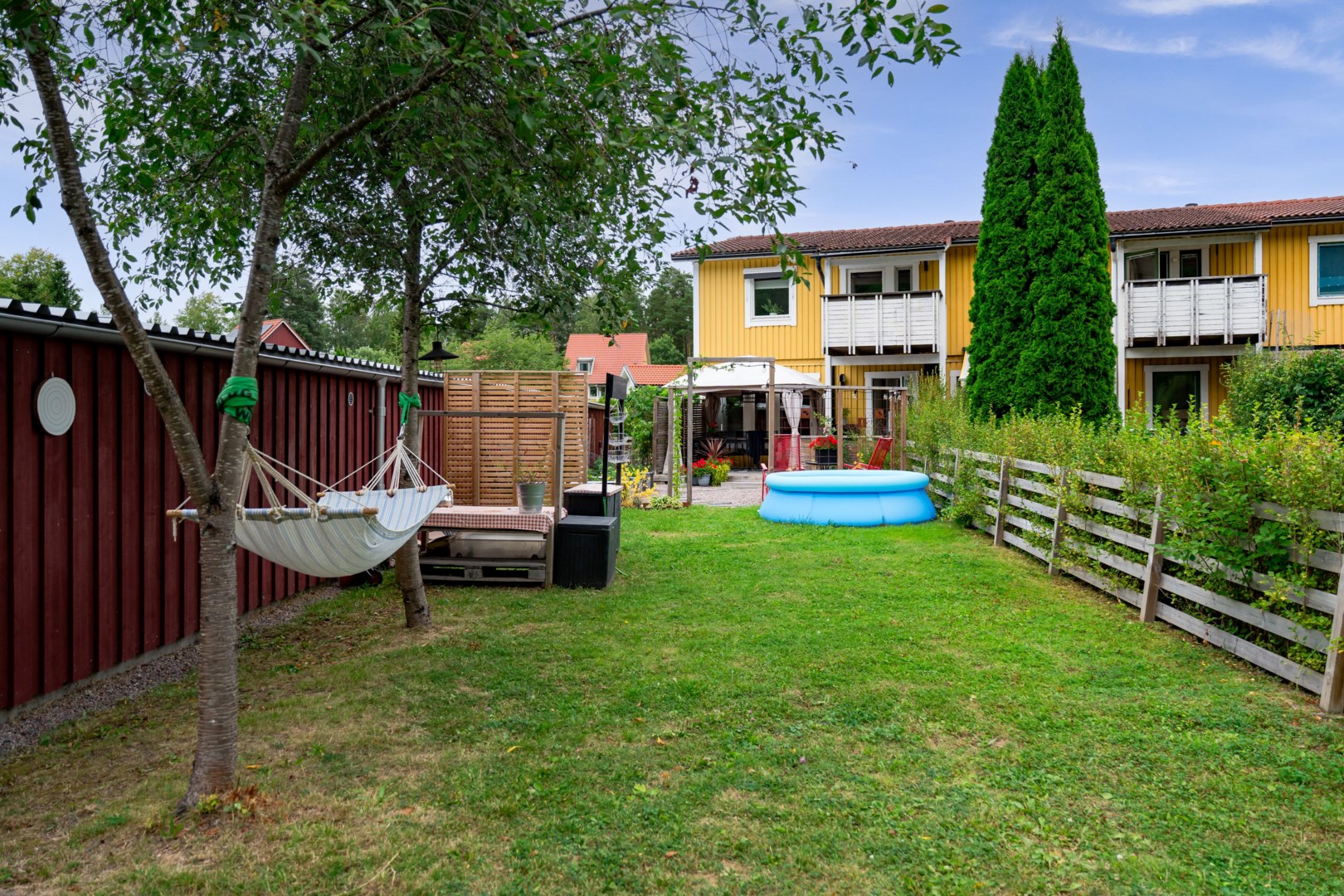 Bostadsbild från Åskmolnsvägen 56, Såld i Storvreta, Uppsala