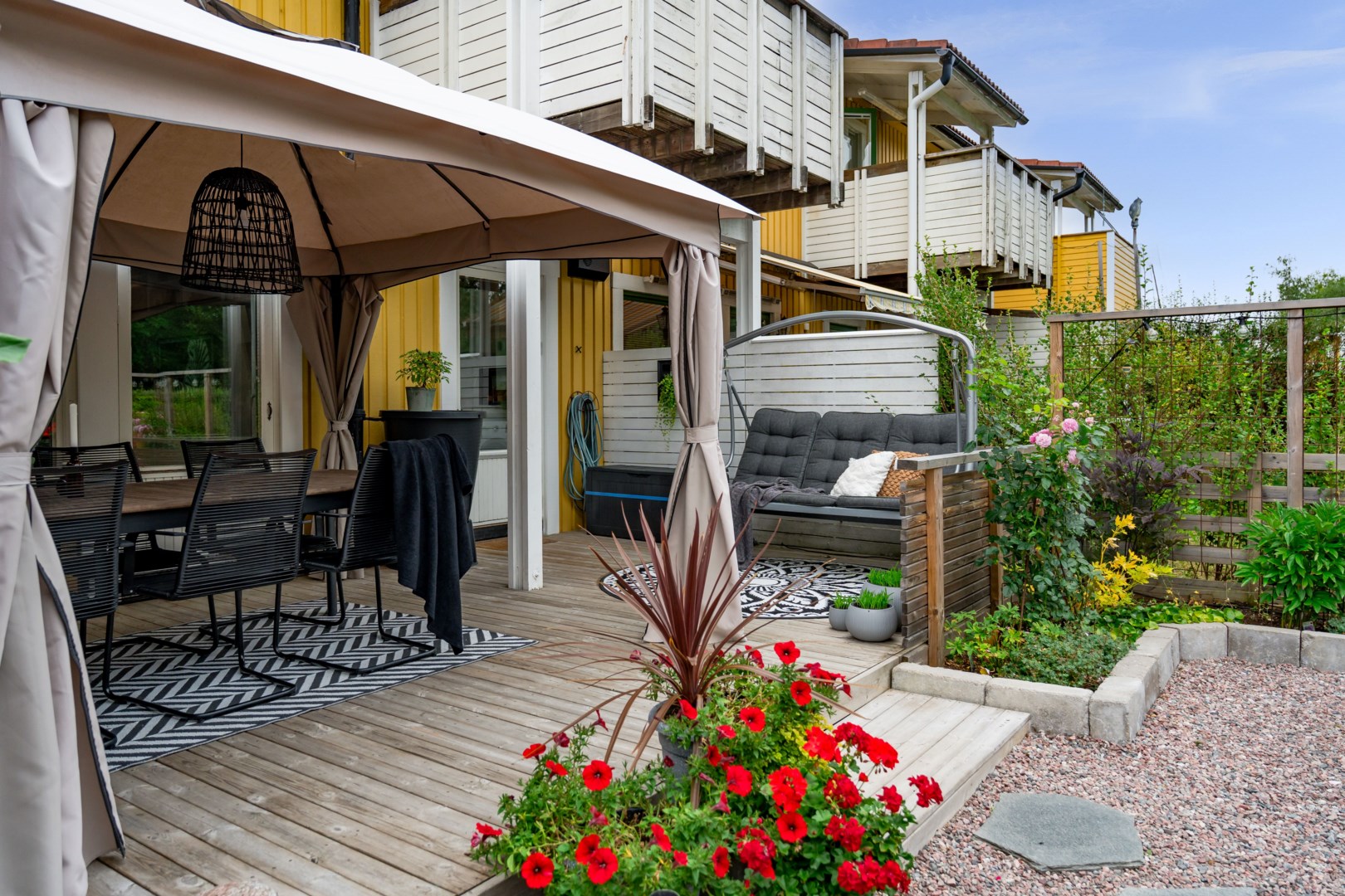 Bostadsbild från Åskmolnsvägen 56, Såld i Storvreta, Uppsala