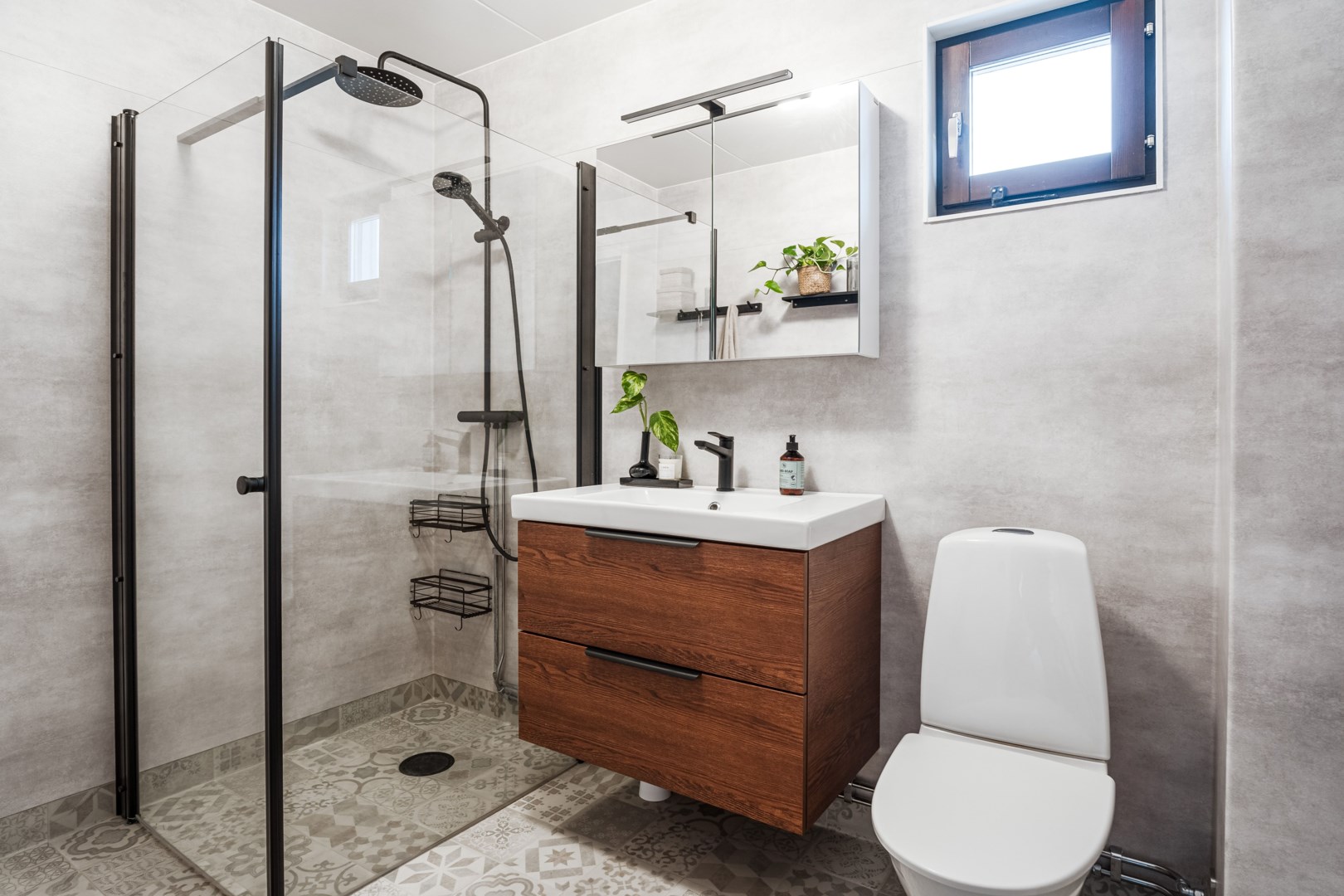 Bostadsbild från Åskmolnsvägen 56, Såld i Storvreta, Uppsala